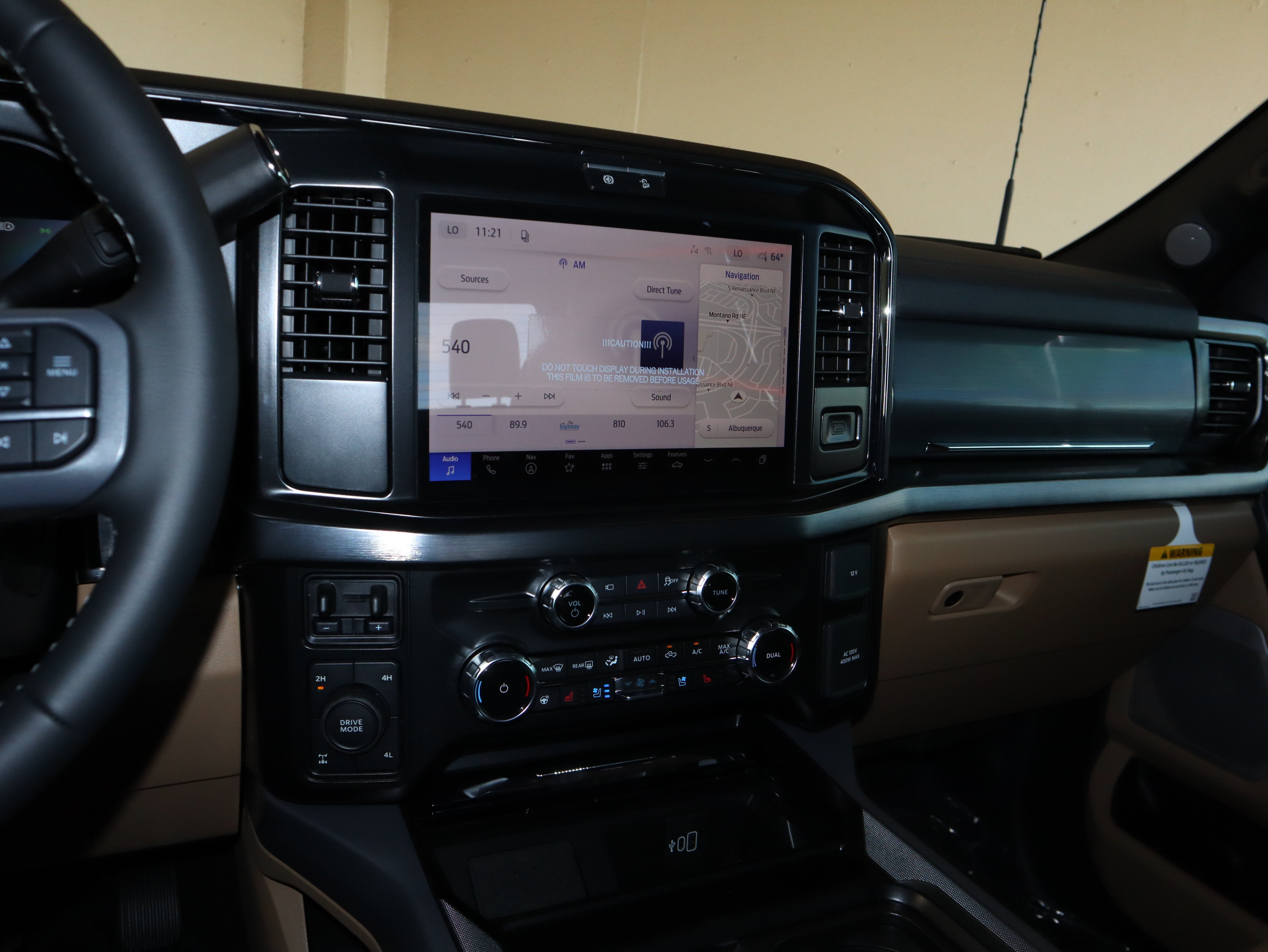 2027 Ford F-350SD Lariat