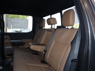 2027 Ford F-350SD Lariat