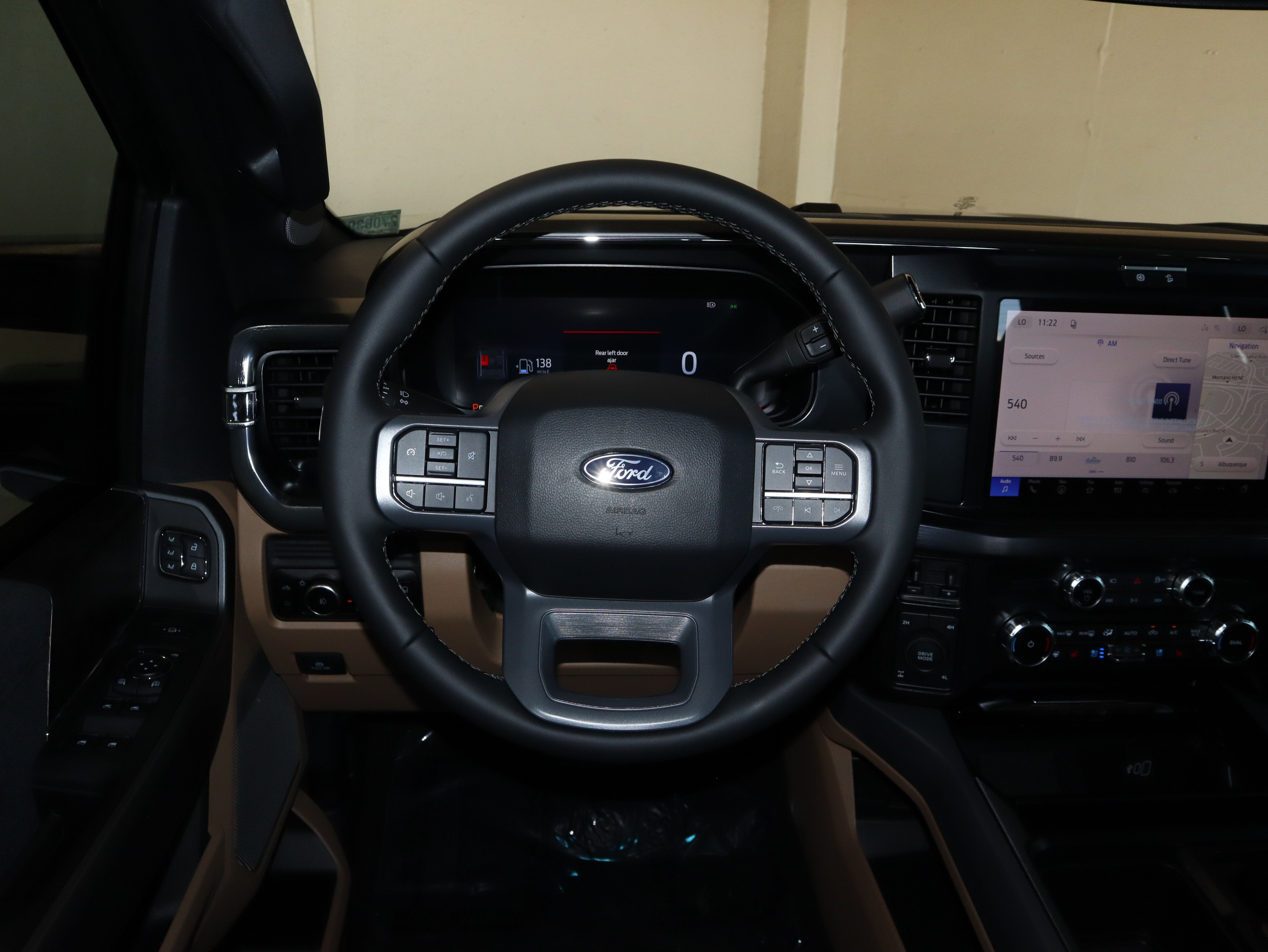 2027 Ford F-350SD Lariat