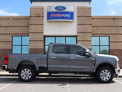 2027 Ford F-350SD Lariat