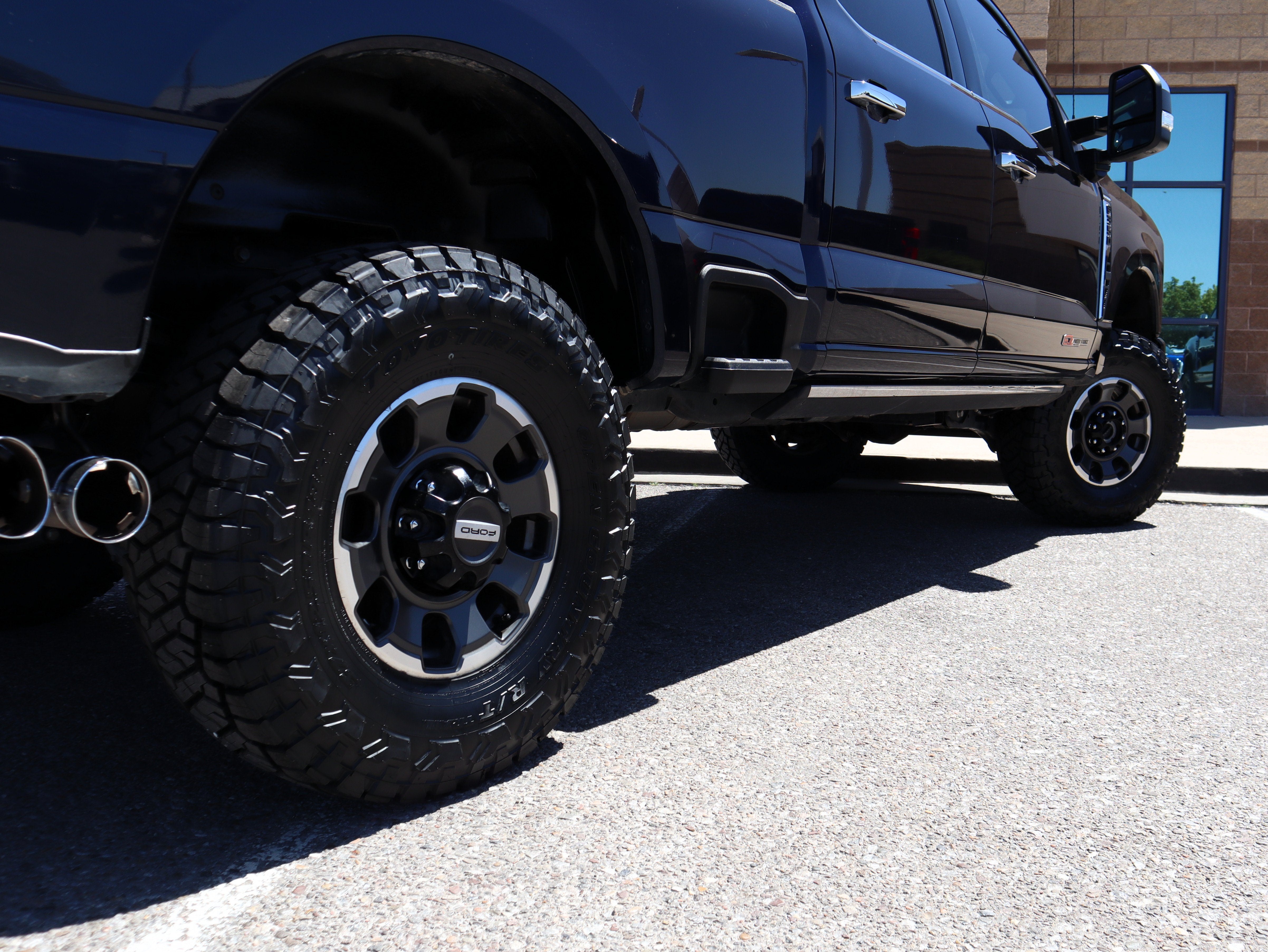 2024 Ford F-350SD Platinum