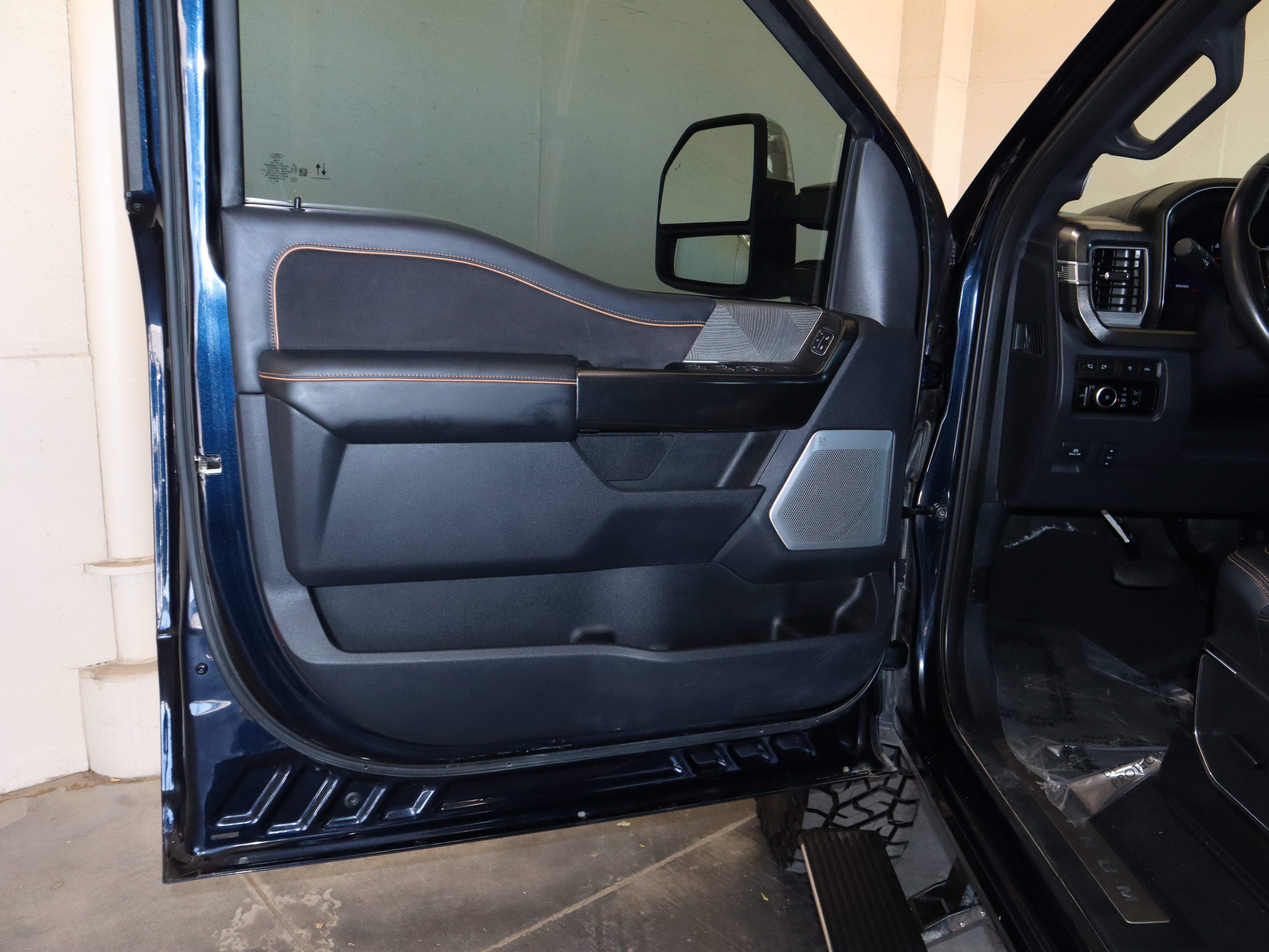 2024 Ford F-350SD Platinum