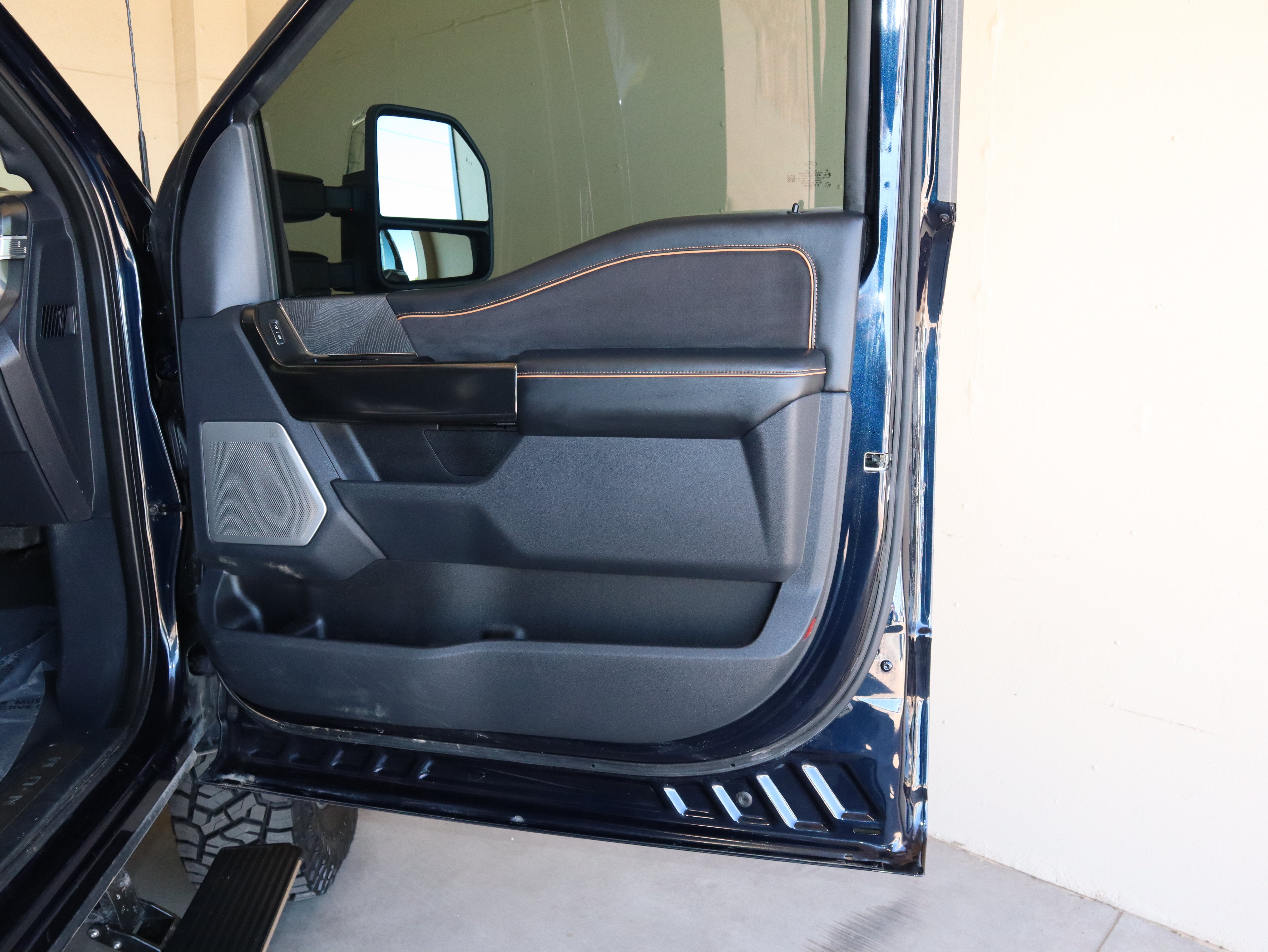 2024 Ford F-350SD Platinum