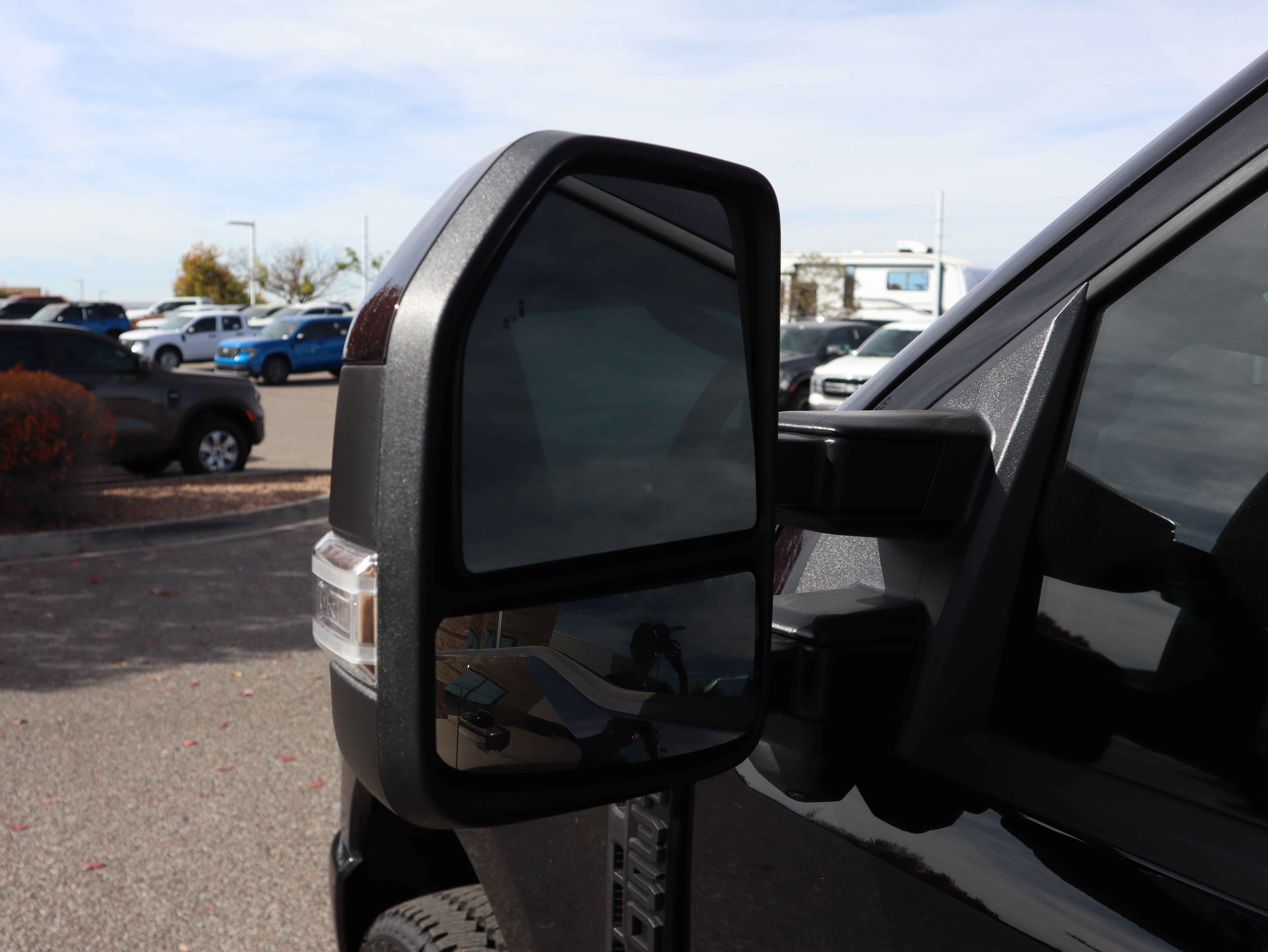 2025 Ford F-350SD Platinum