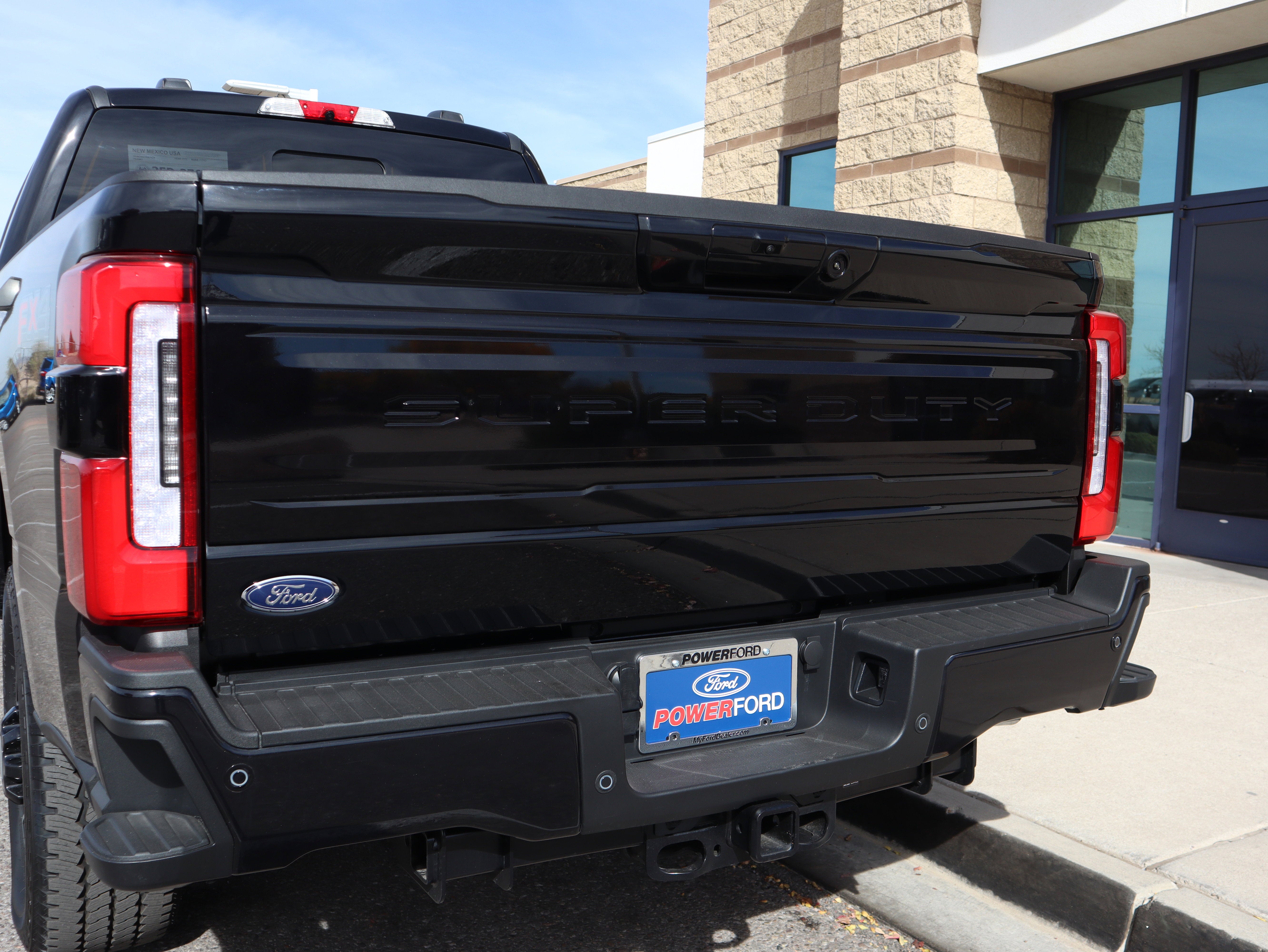 2025 Ford F-350SD Platinum