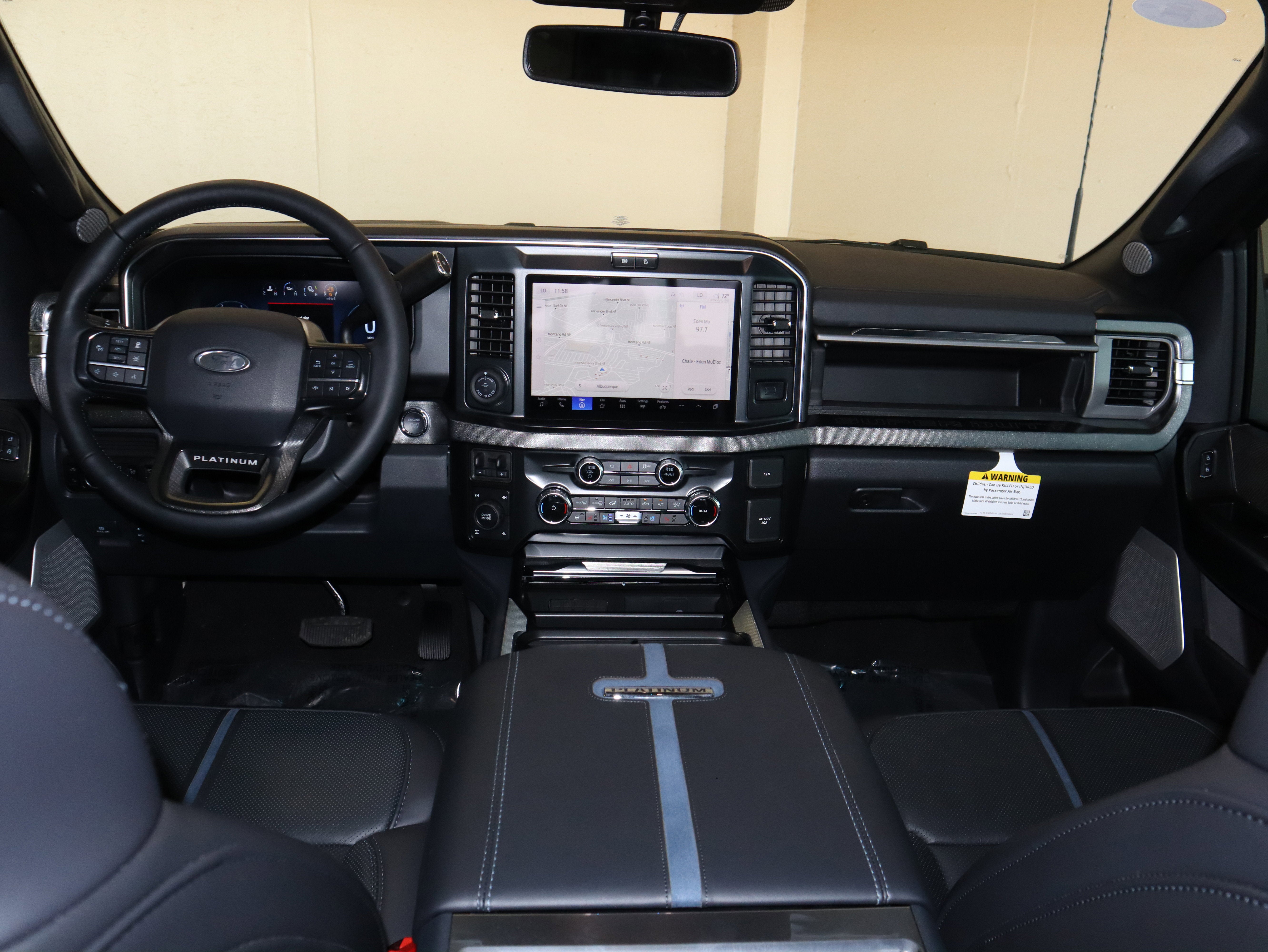 2025 Ford F-350SD Platinum