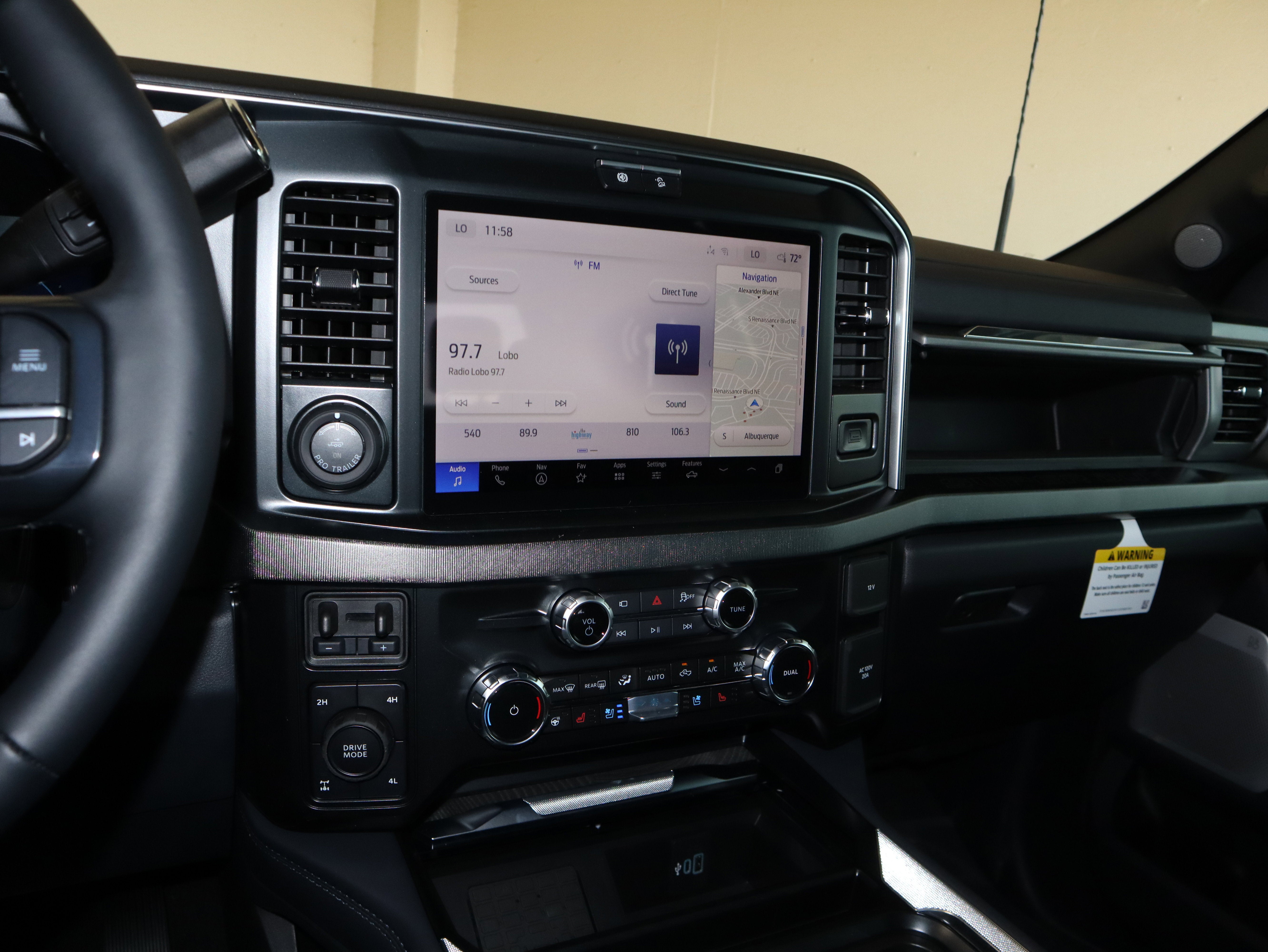 2025 Ford F-350SD Platinum