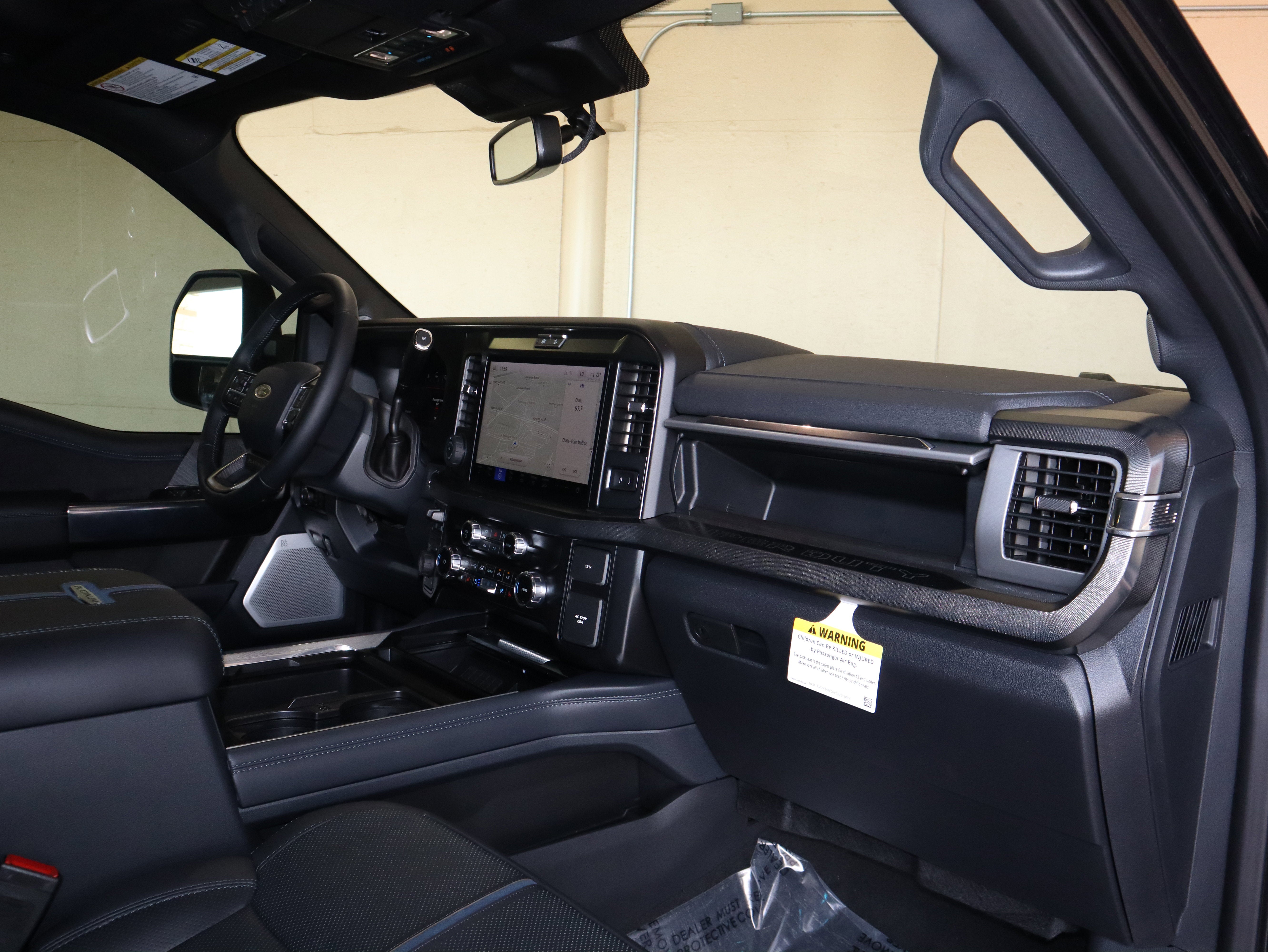 2025 Ford F-350SD Platinum