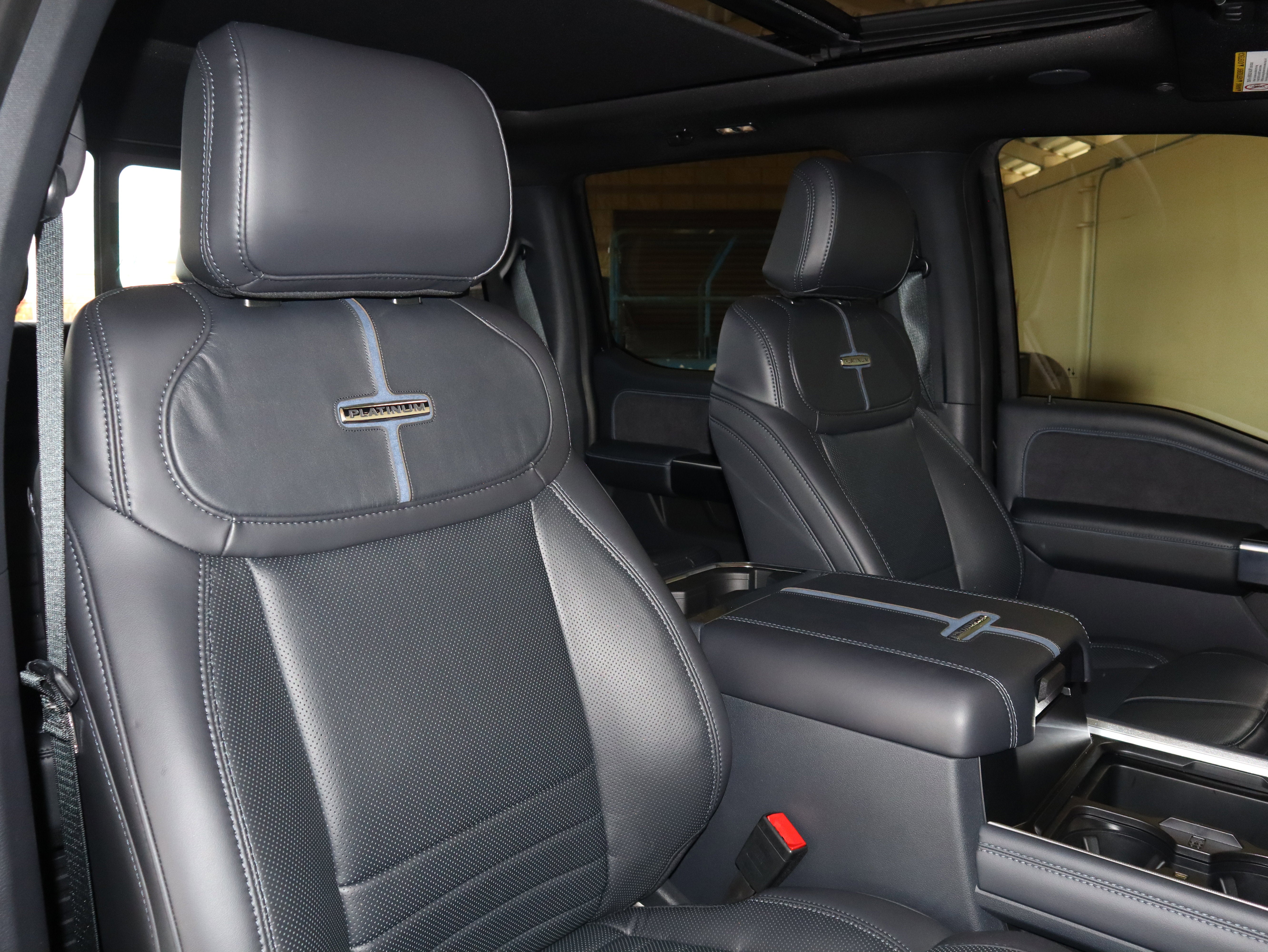 2025 Ford F-350SD Platinum