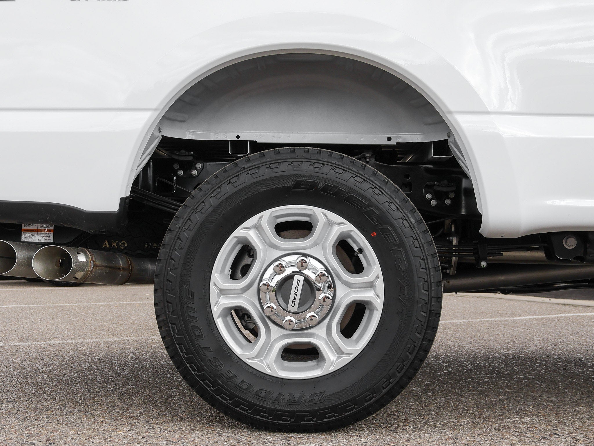 2027 Ford F-350SD XLT