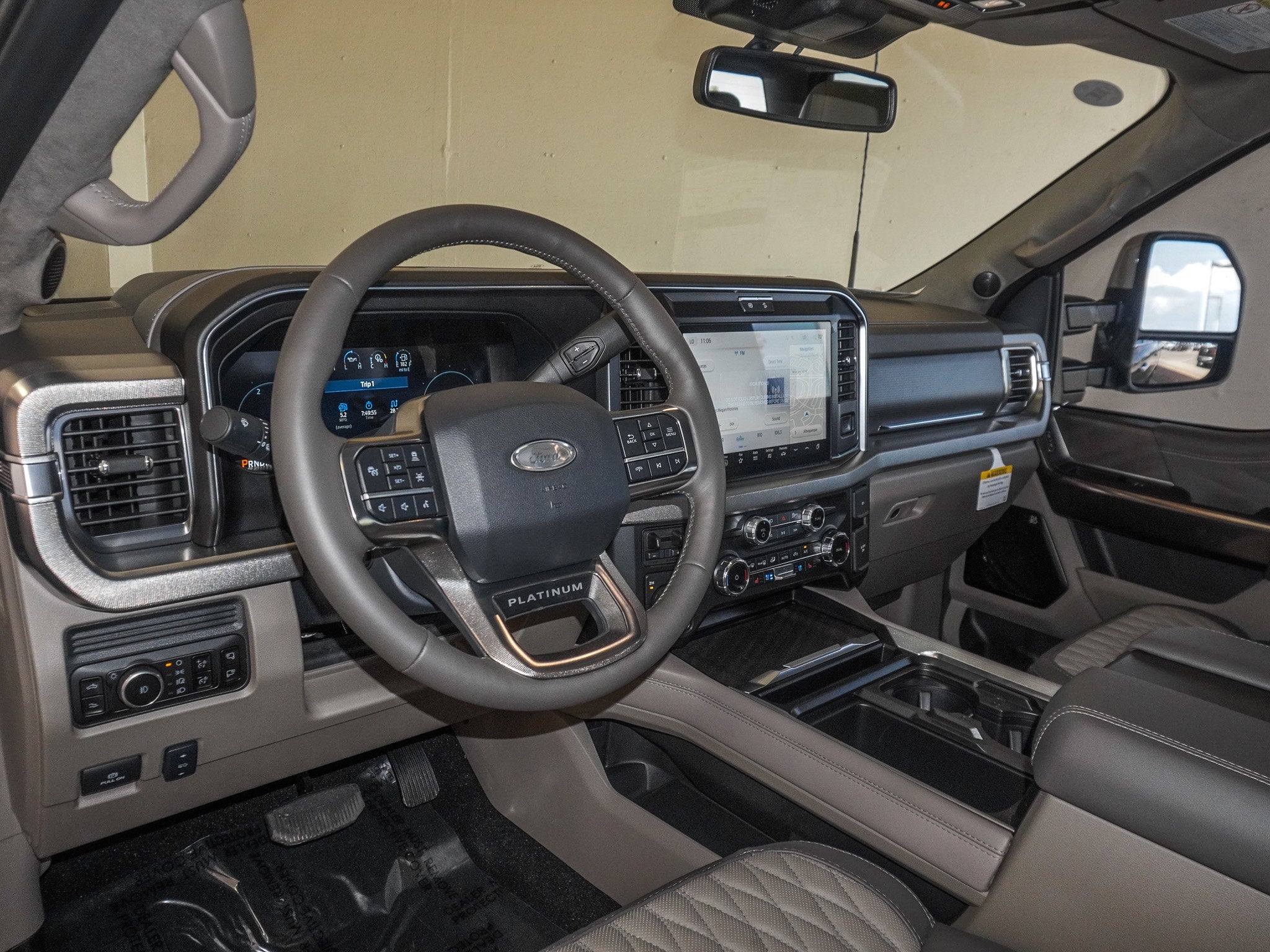 2026 Ford F-350SD Platinum