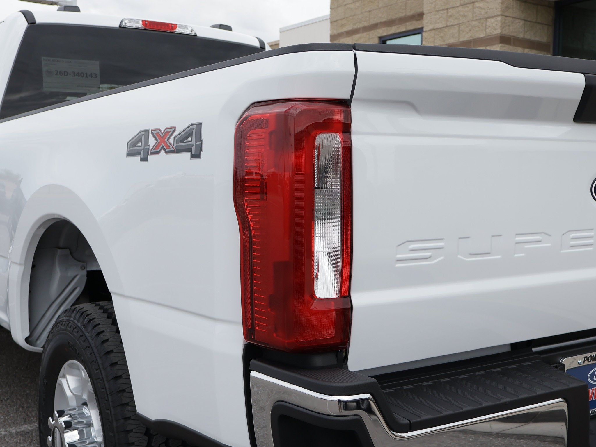 2027 Ford F-350SD XLT