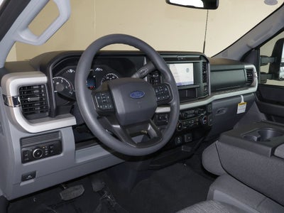 2027 Ford F-350SD XLT