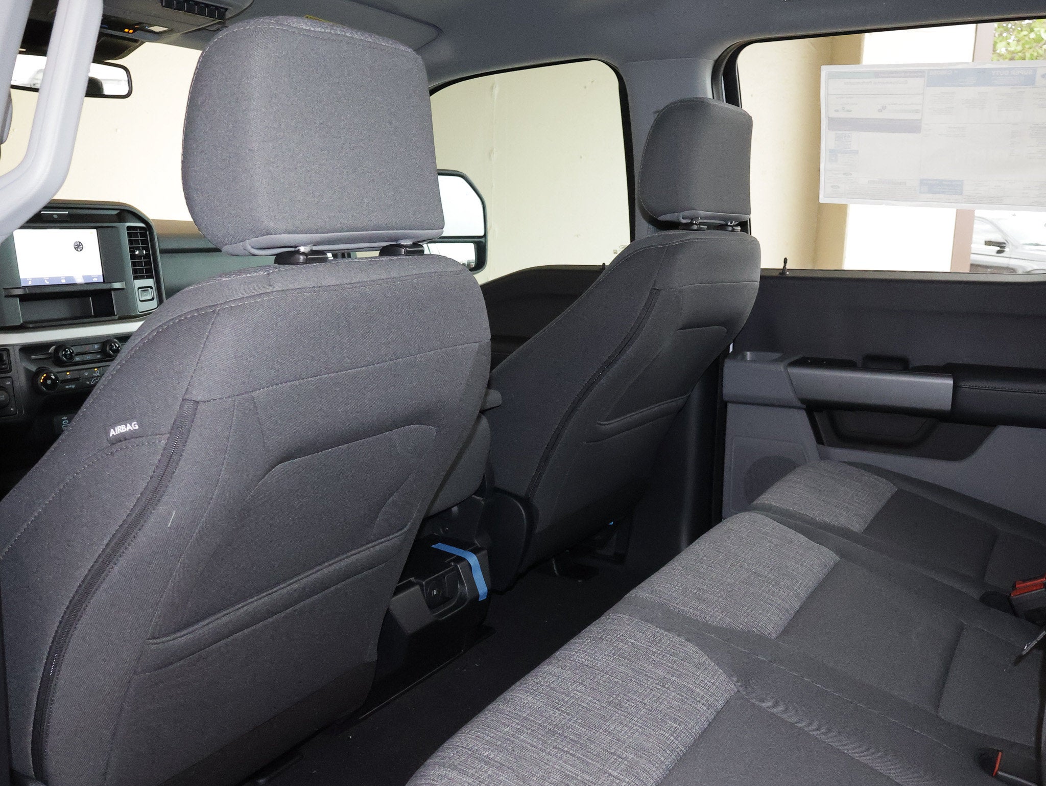 2027 Ford F-350SD XLT