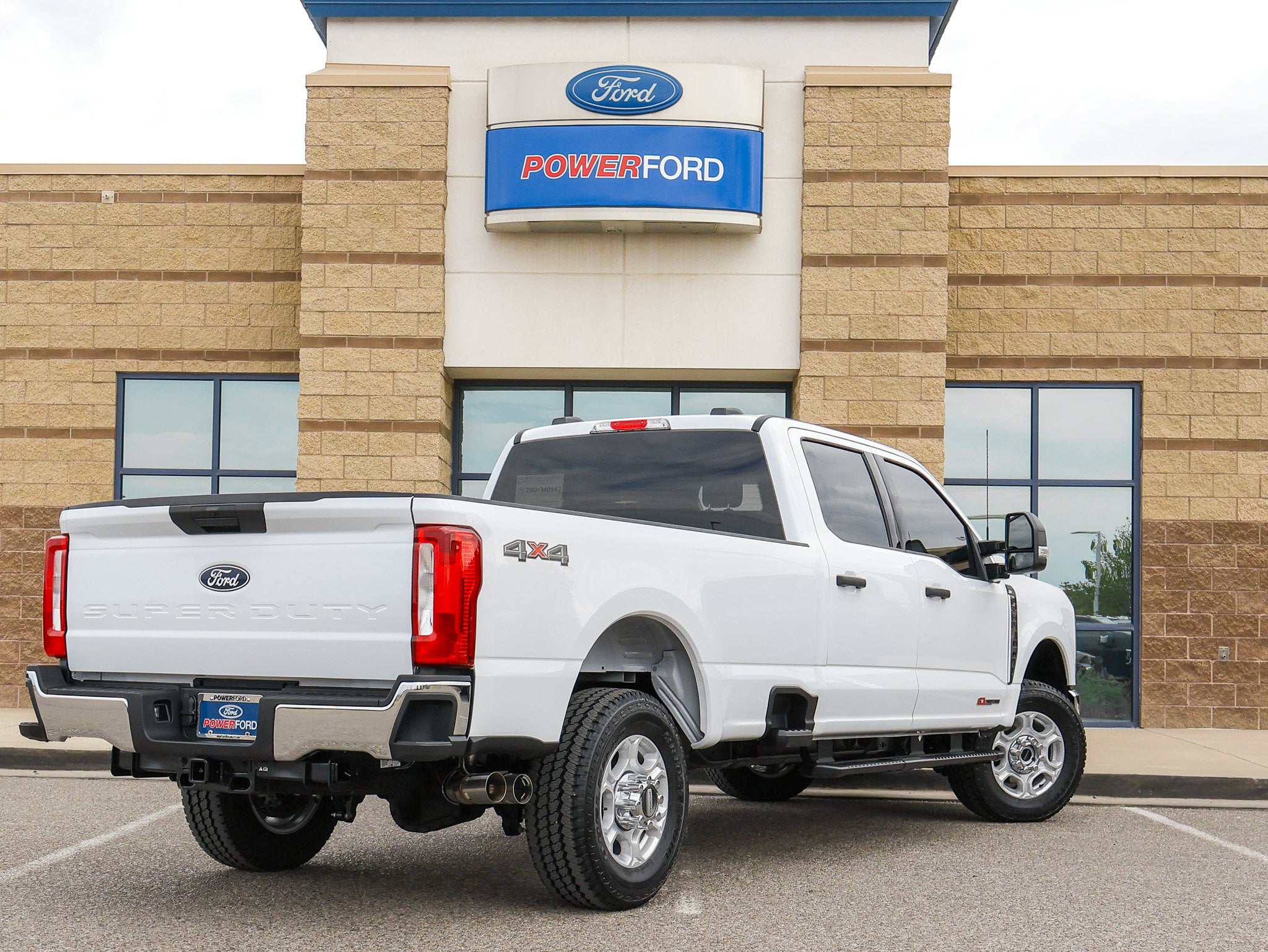 2027 Ford F-350SD XLT