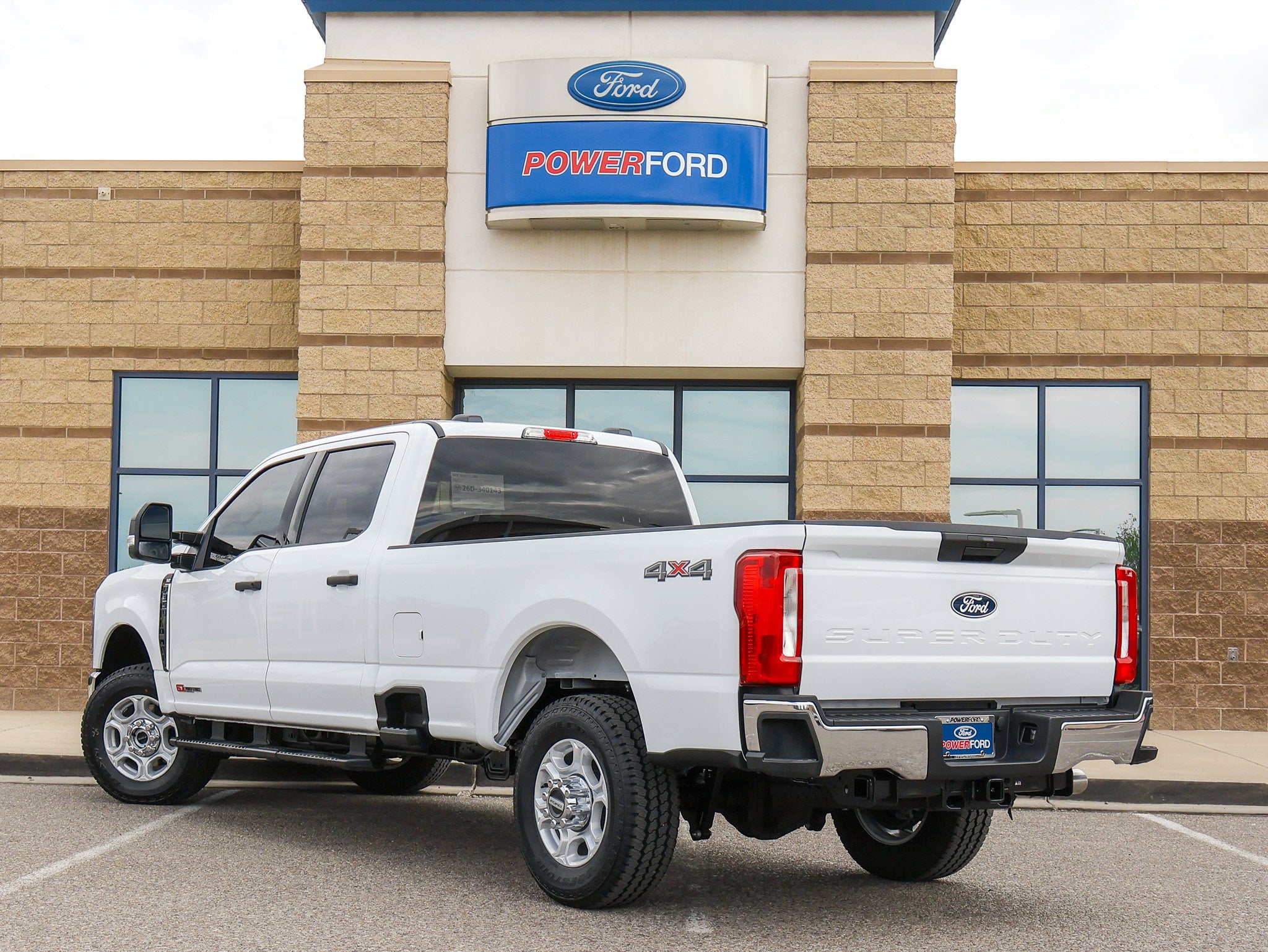 2027 Ford F-350SD XLT