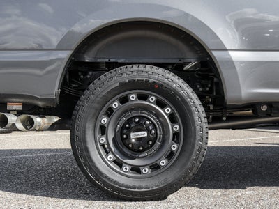 2027 Ford F-350SD XLT