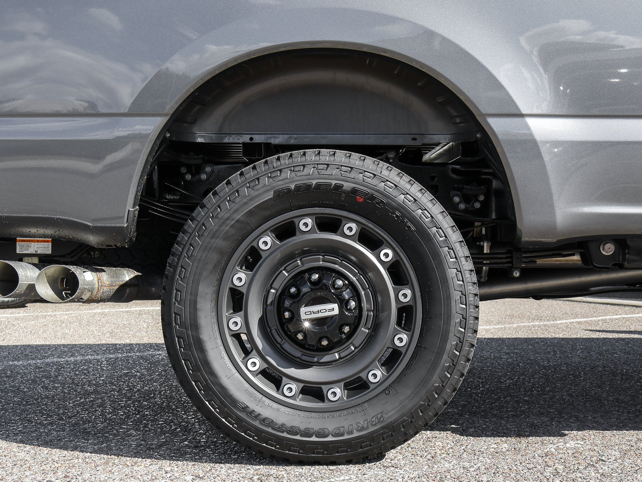 2027 Ford F-350SD XLT