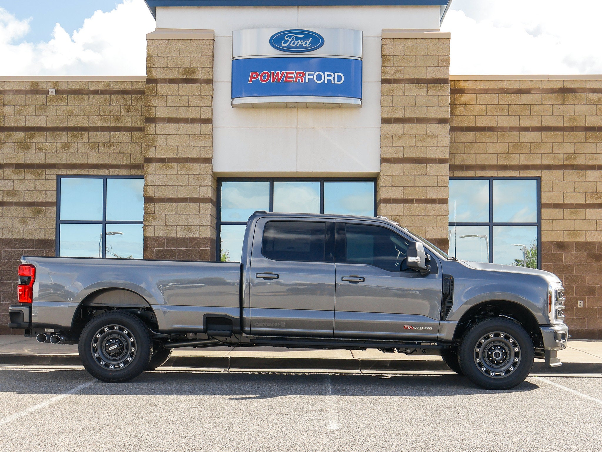 2027 Ford F-350SD XLT