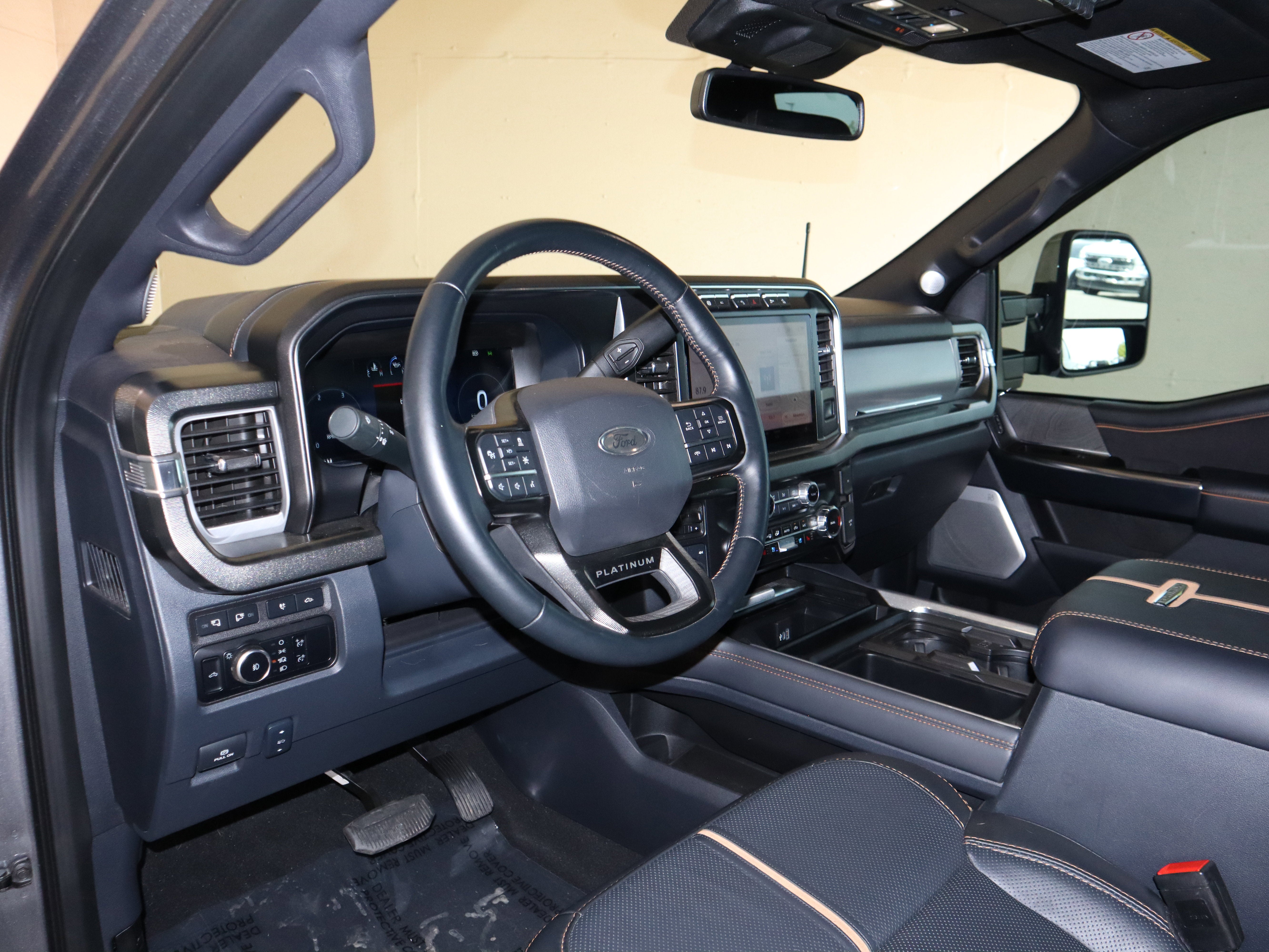 2024 Ford F-350SD Platinum