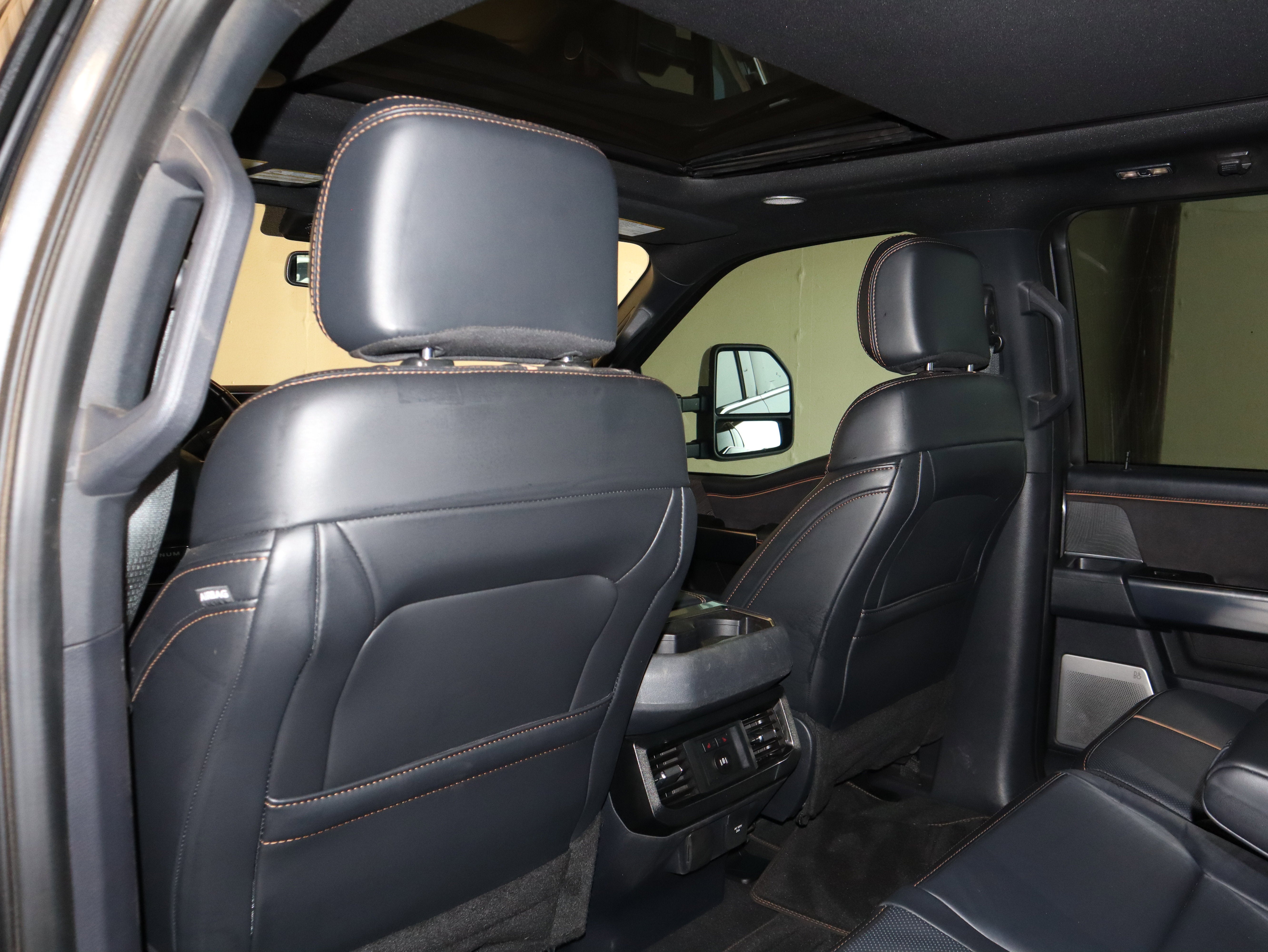 2024 Ford F-350SD Platinum