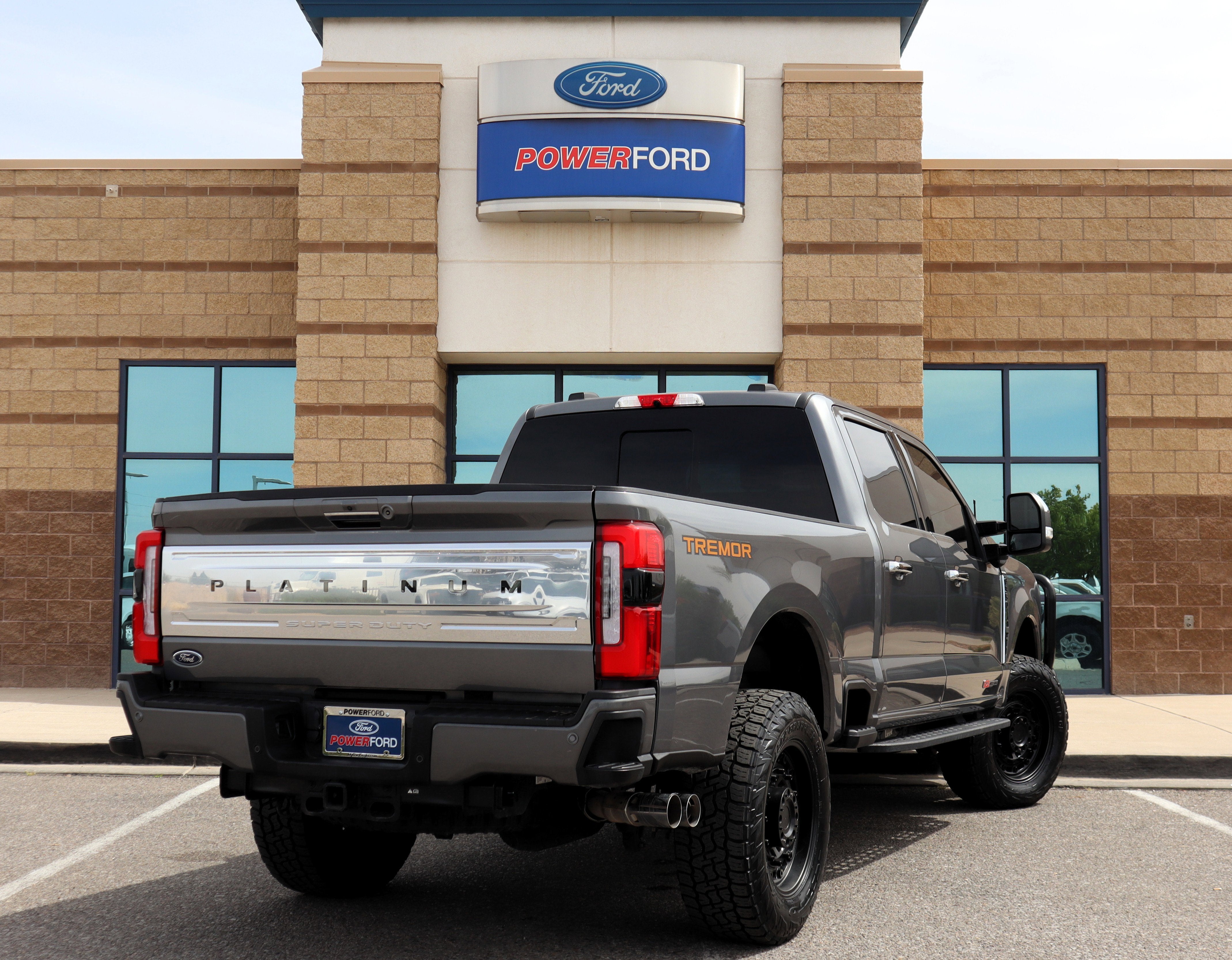 2024 Ford F-350SD Platinum