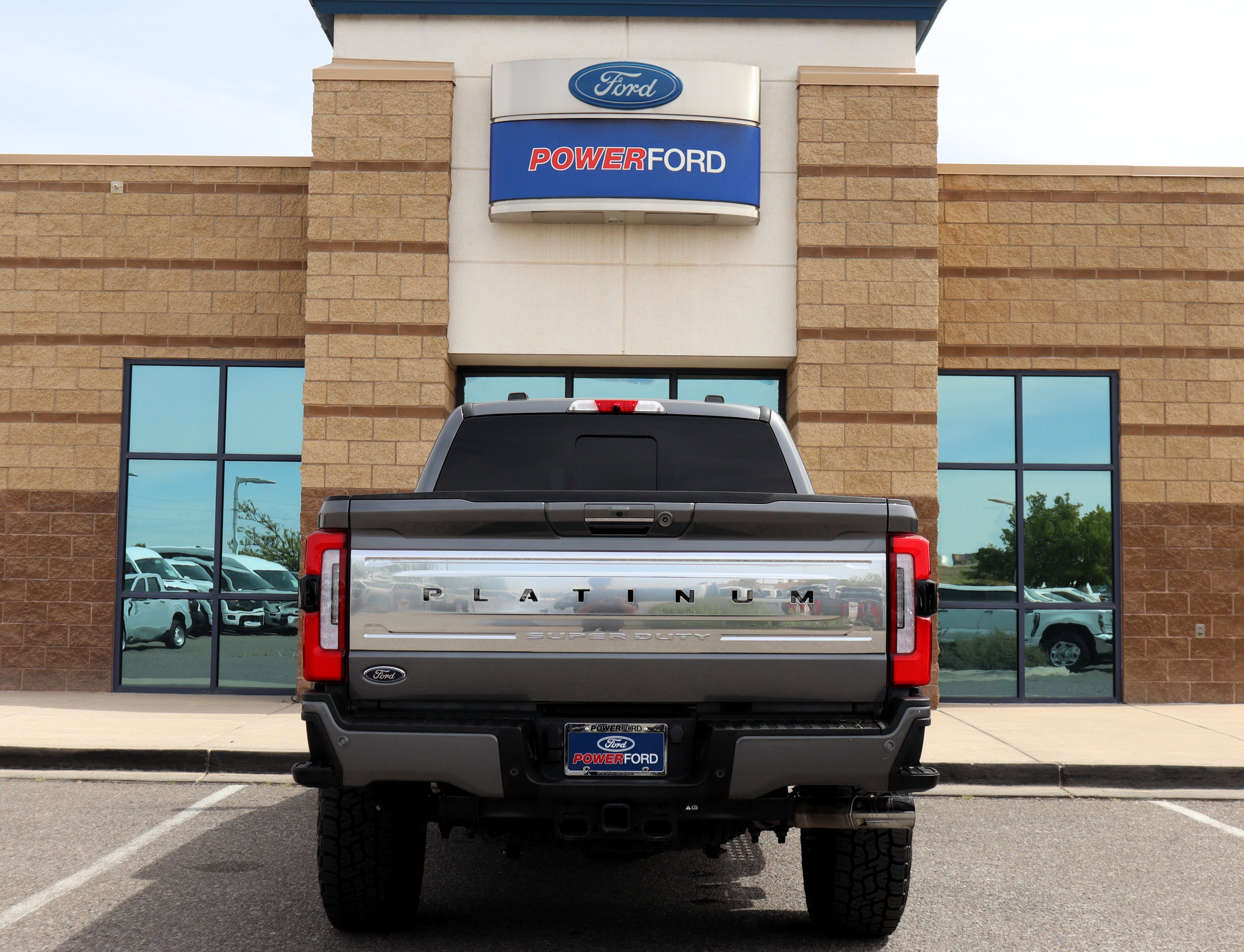 2024 Ford F-350SD Platinum