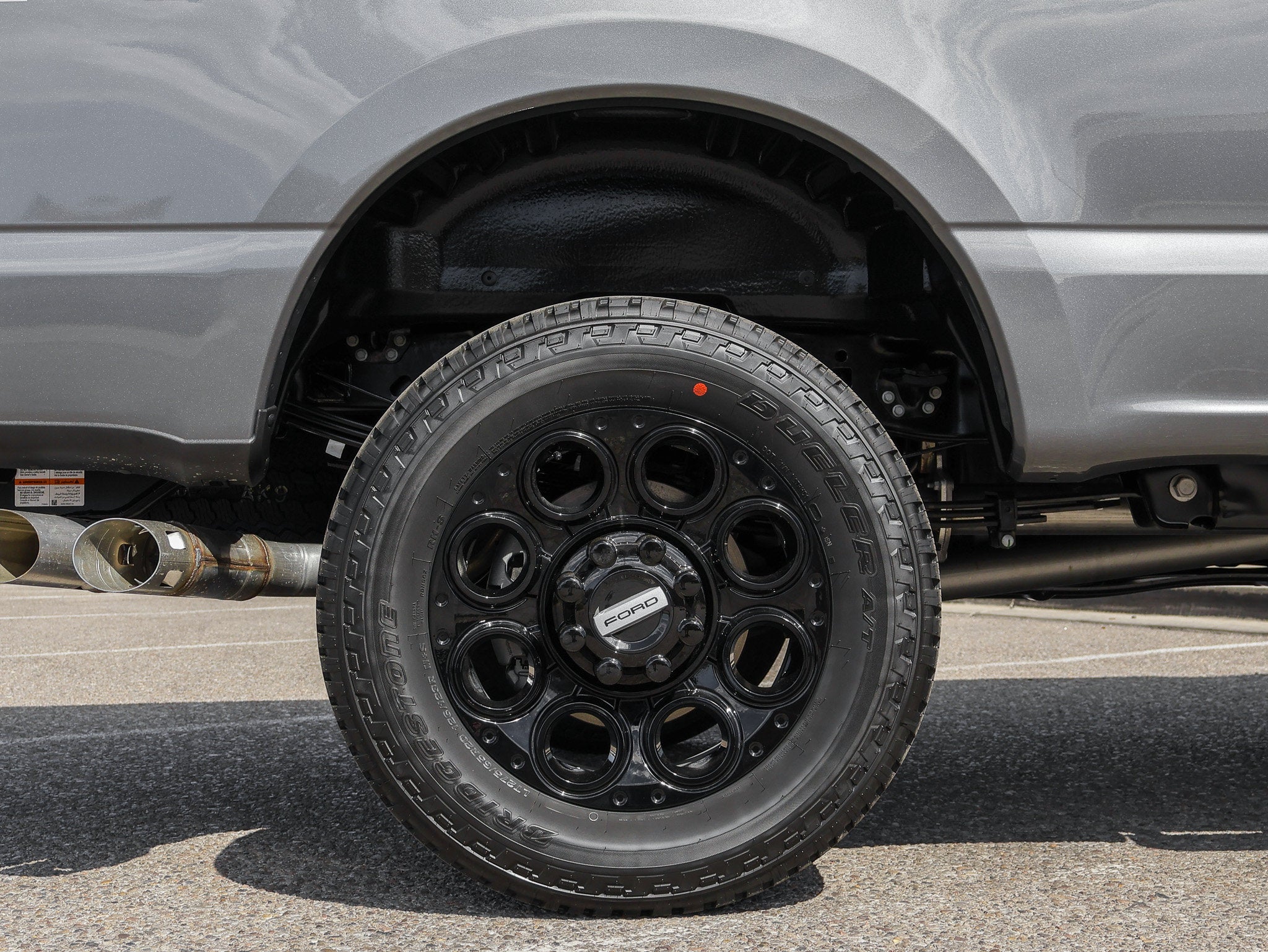 2027 Ford F-350SD XLT