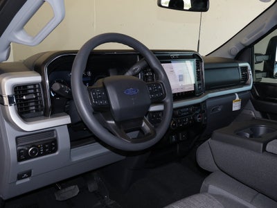 2027 Ford F-350SD XLT