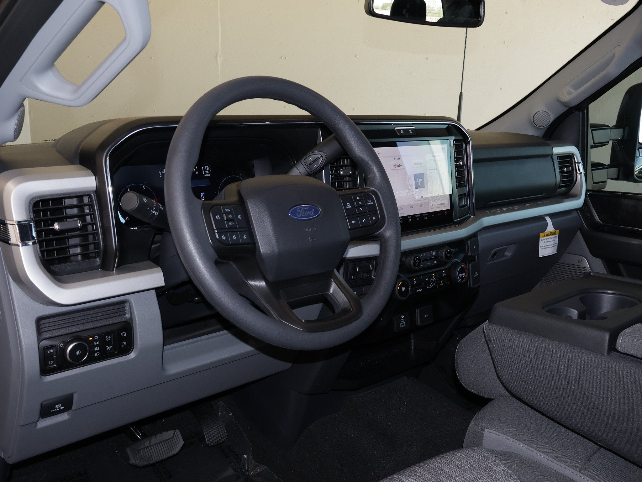 2027 Ford F-350SD XLT