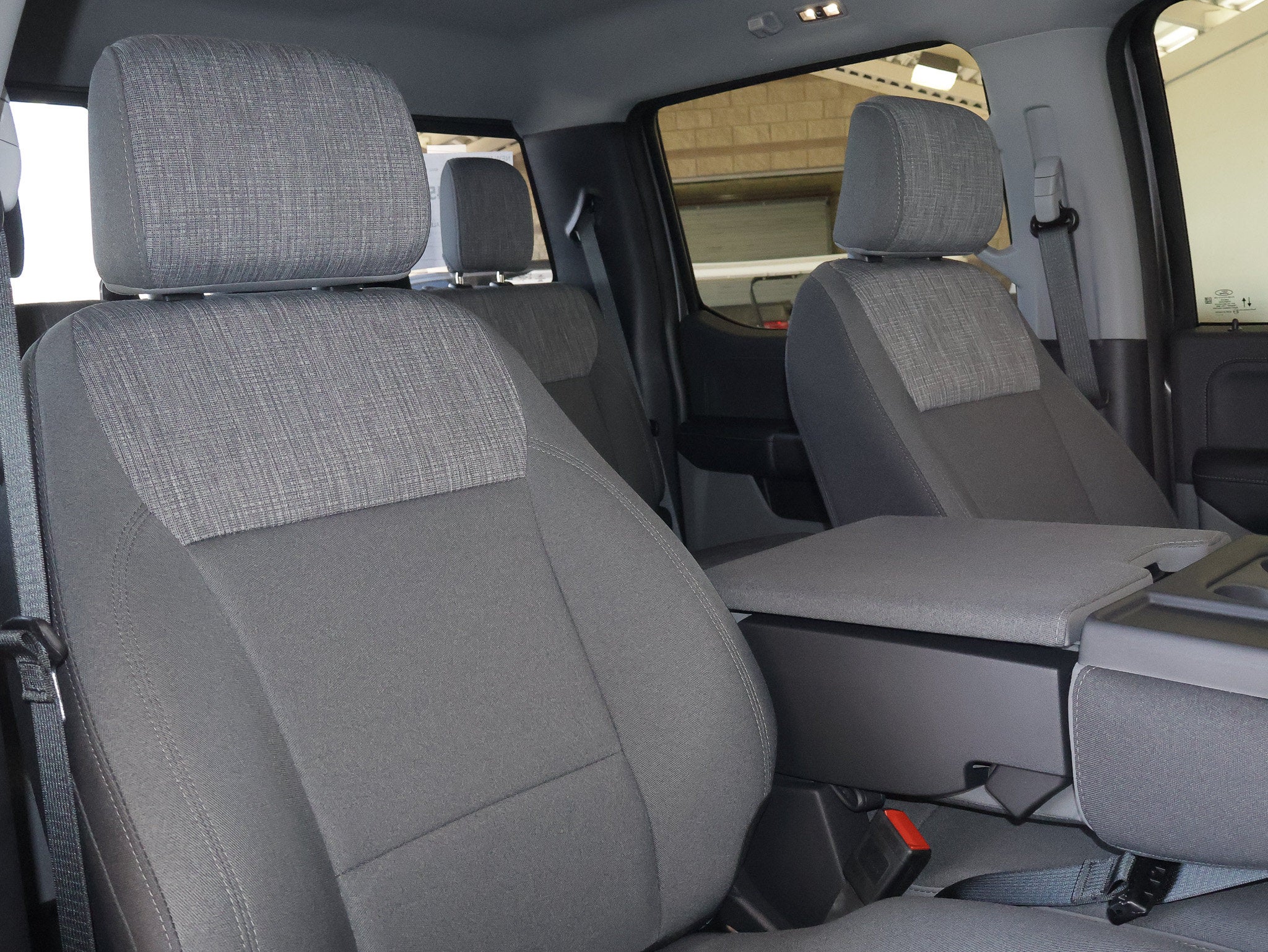 2027 Ford F-350SD XLT
