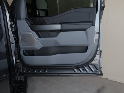 2027 Ford F-350SD XLT