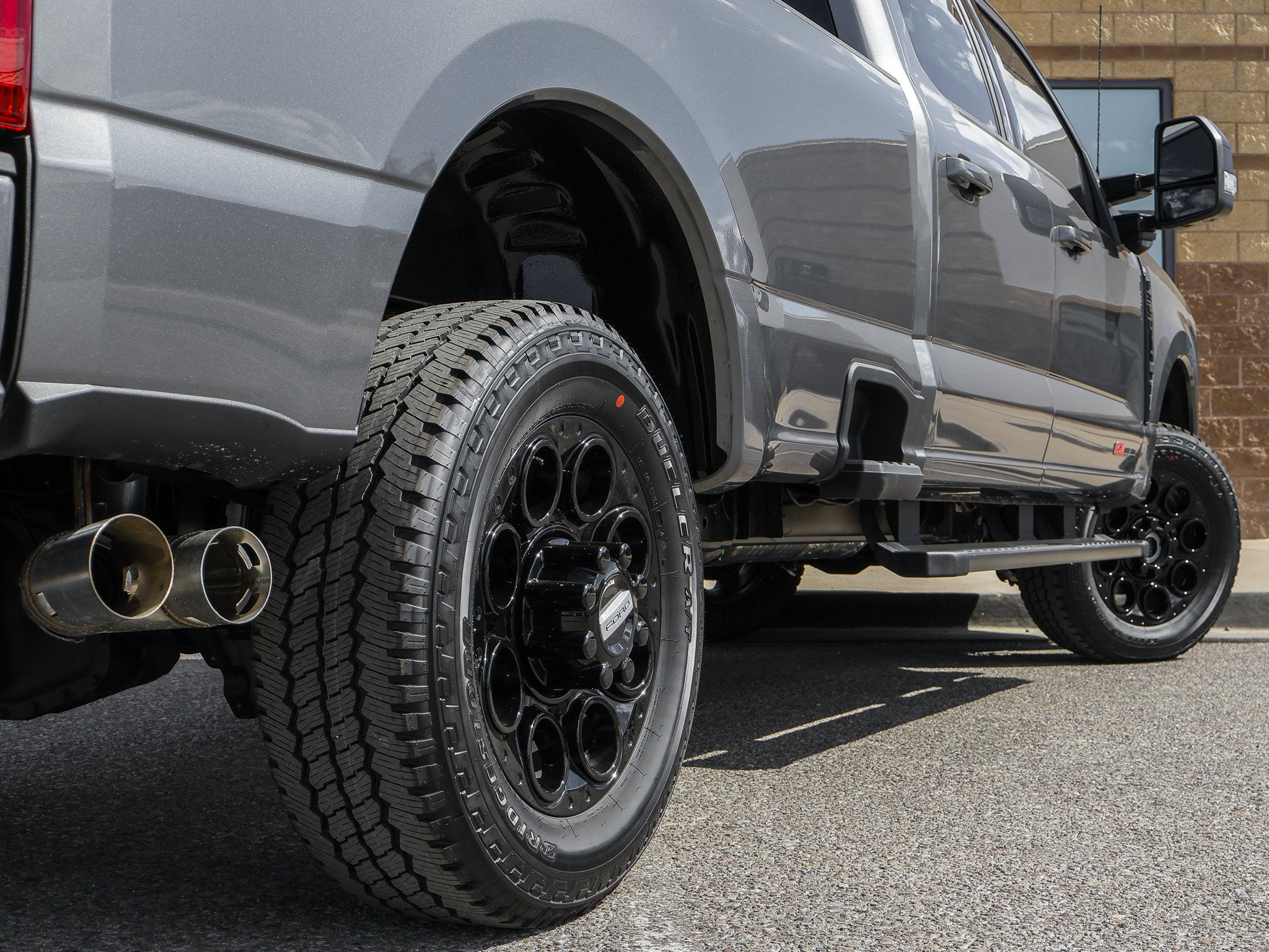 2027 Ford F-350SD XLT