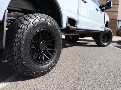 2025 Ford F-350SD Lariat