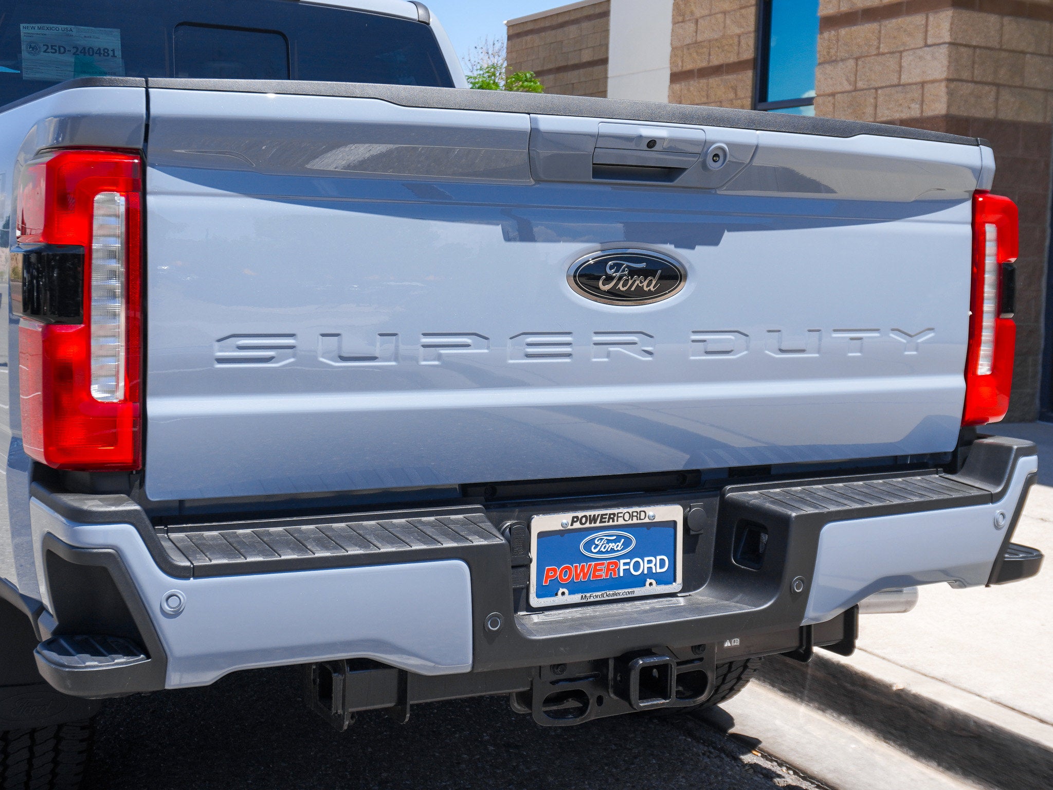 2025 Ford F-350SD Lariat