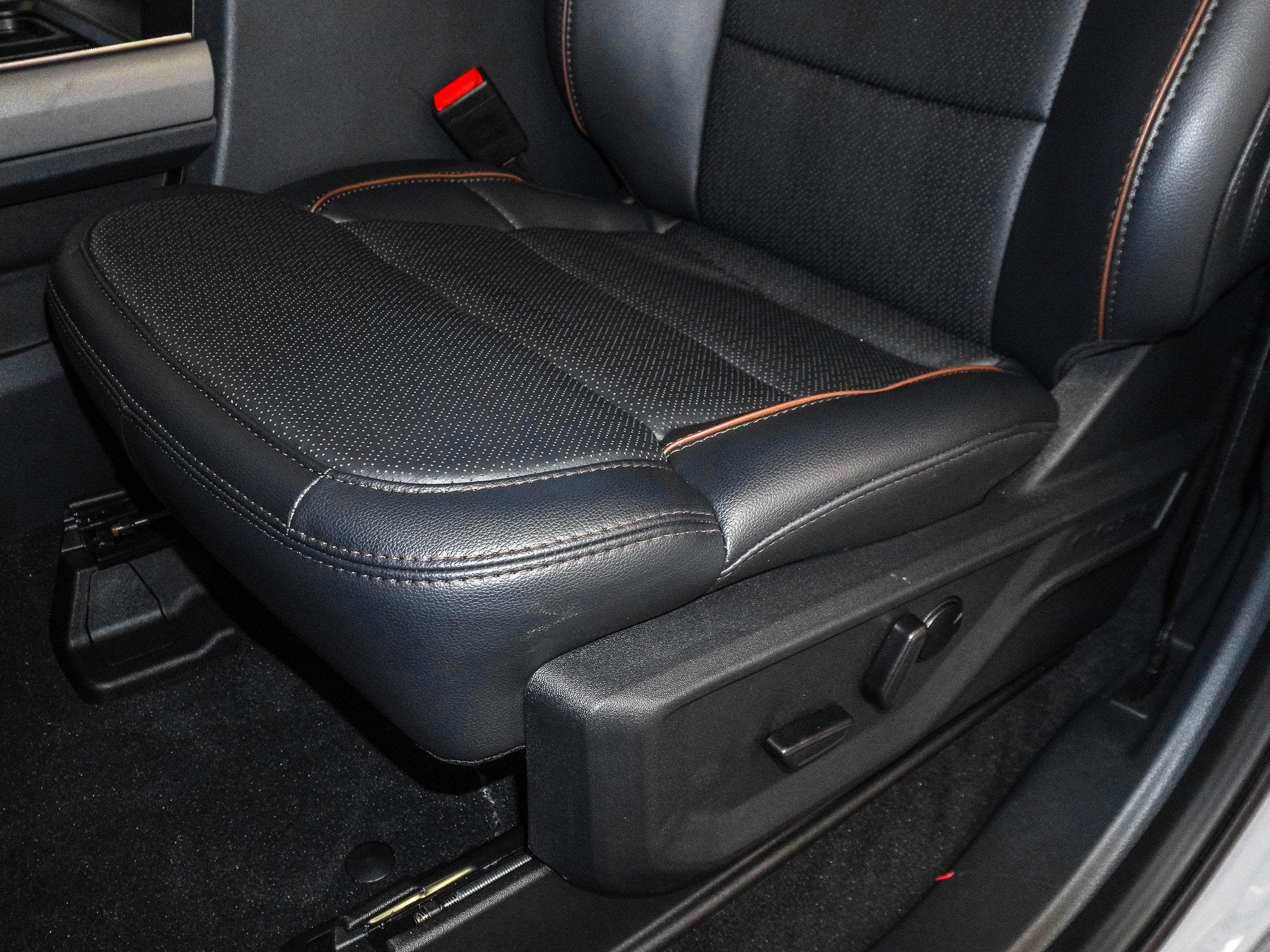 2025 Ford F-350SD Lariat