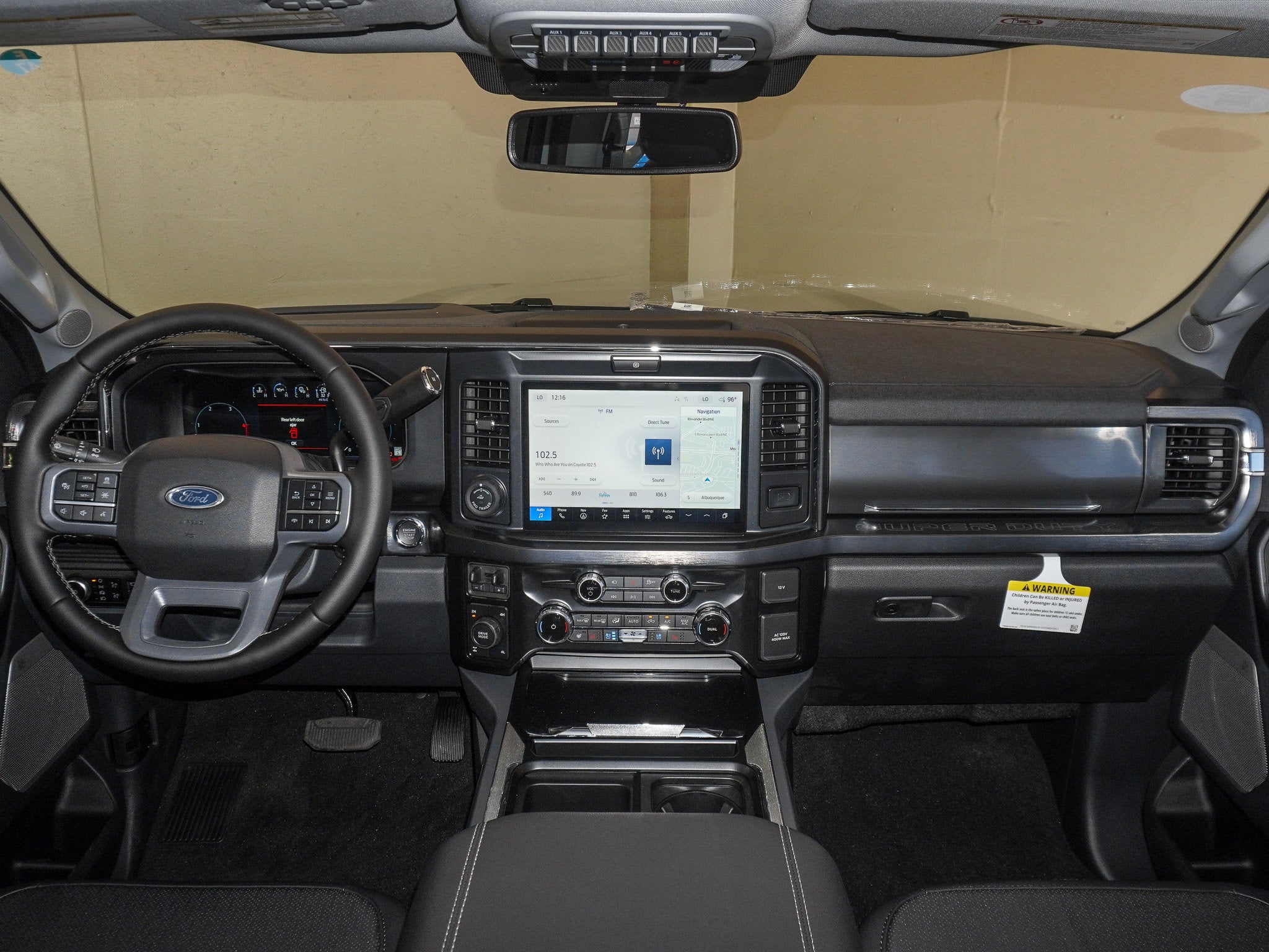 2025 Ford F-350SD Lariat