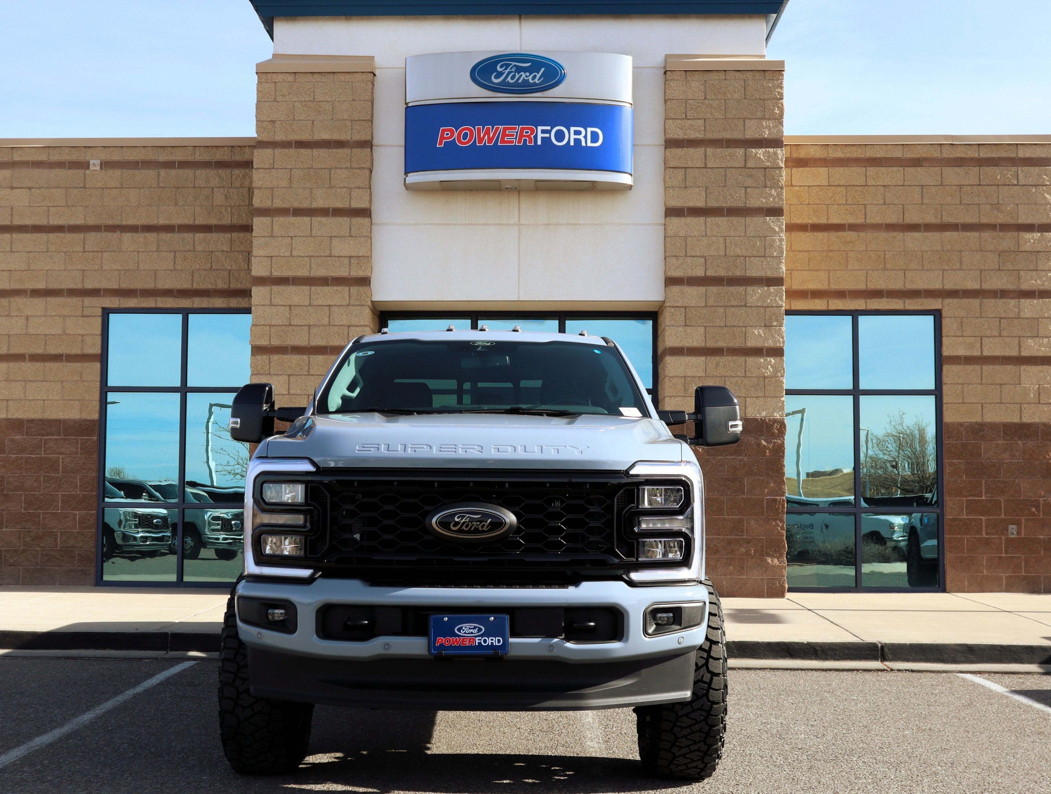 2025 Ford F-350SD Lariat