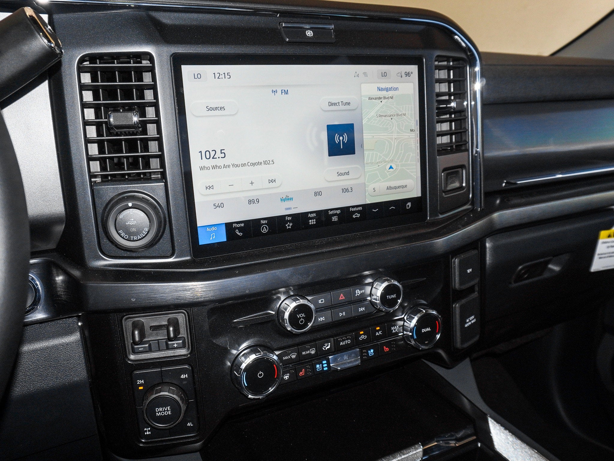 2025 Ford F-350SD Lariat