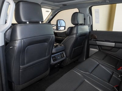 2025 Ford F-350SD Lariat