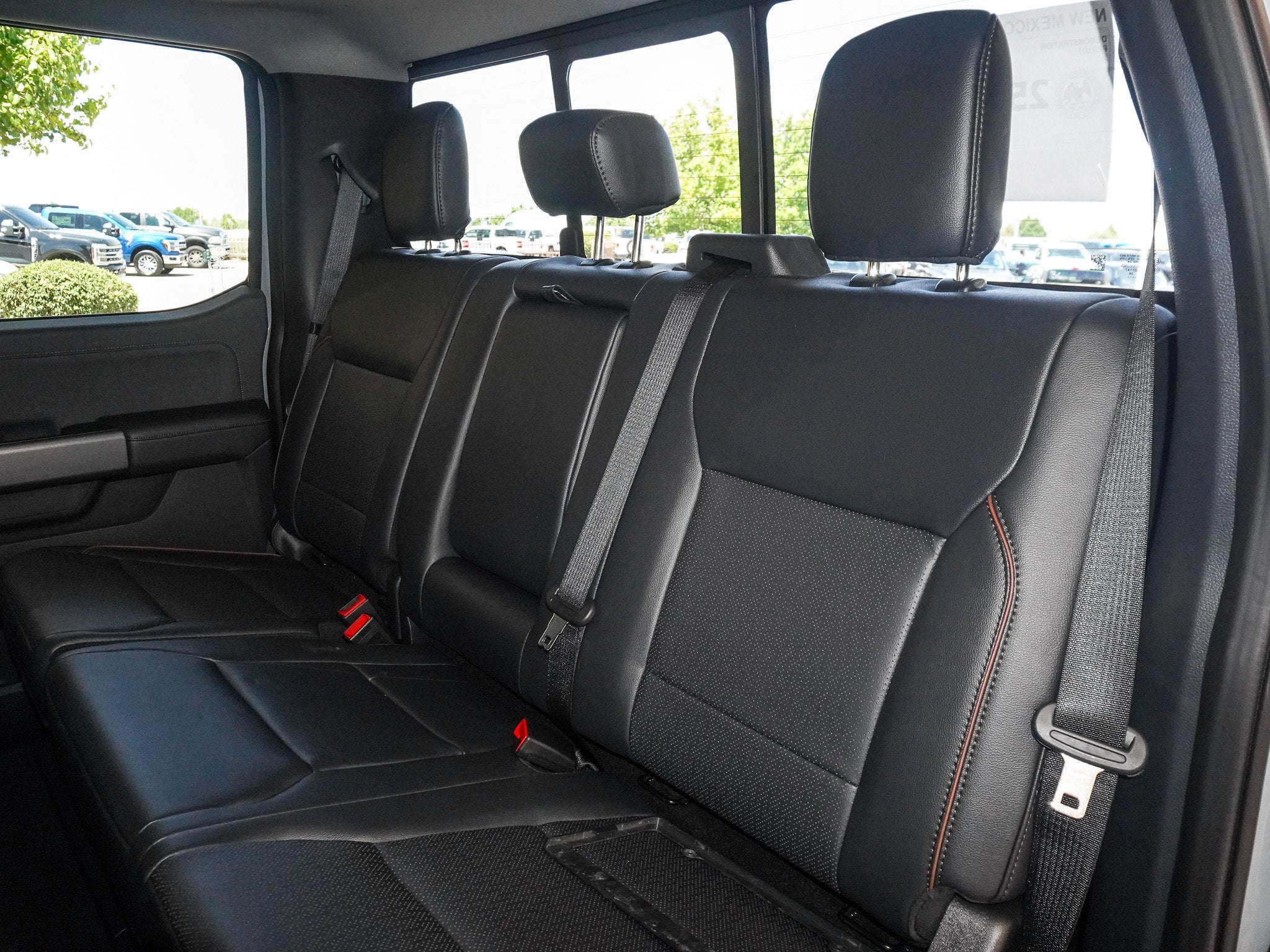 2025 Ford F-350SD Lariat