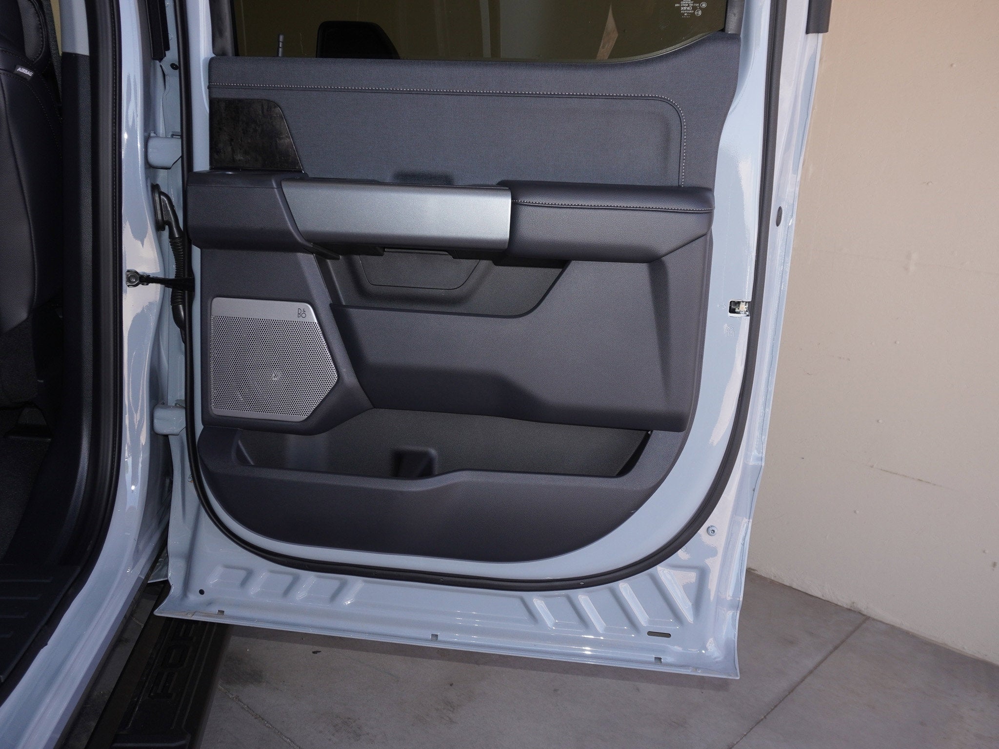 2025 Ford F-350SD Lariat