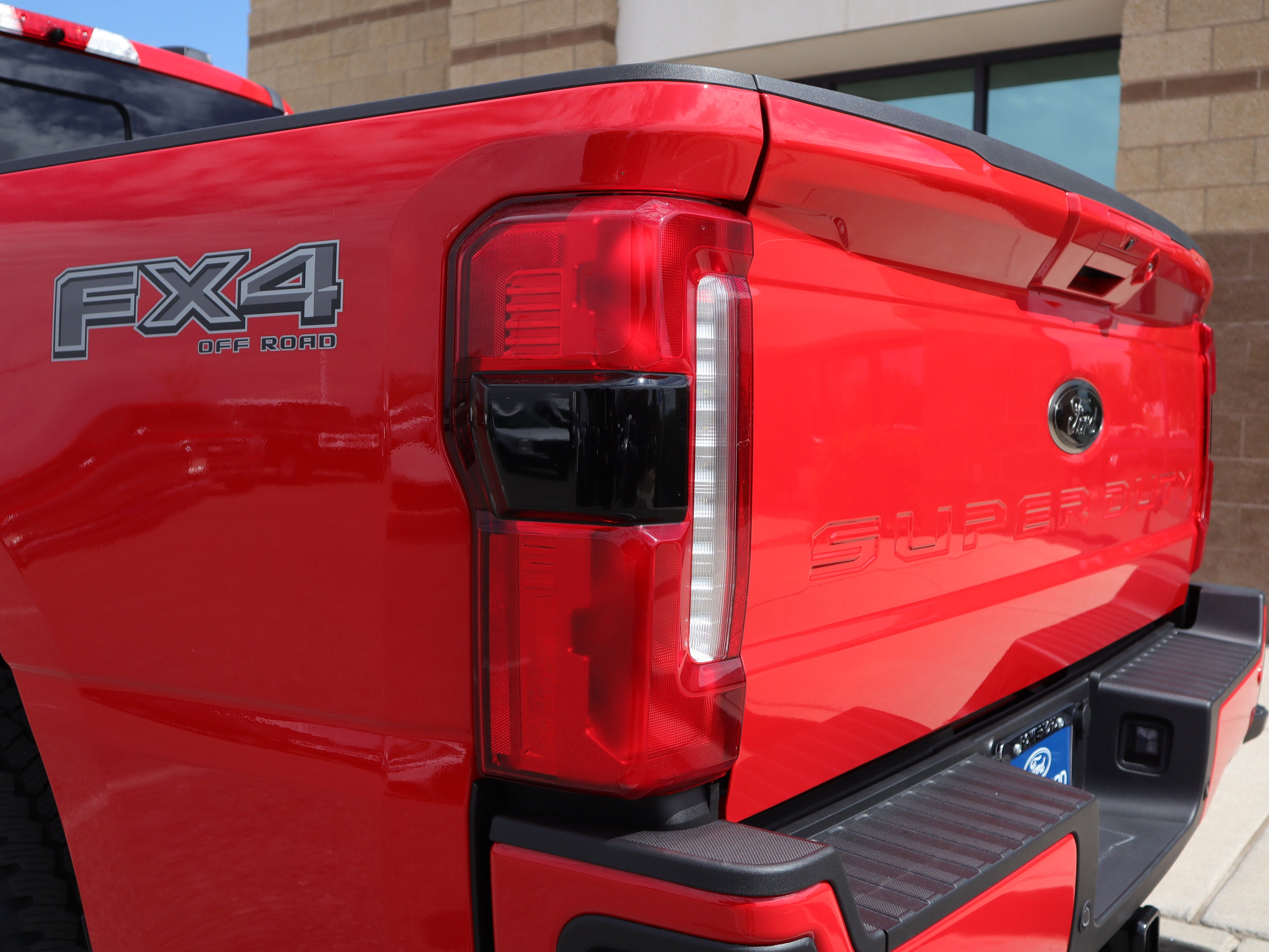 2025 Ford F-350SD Lariat