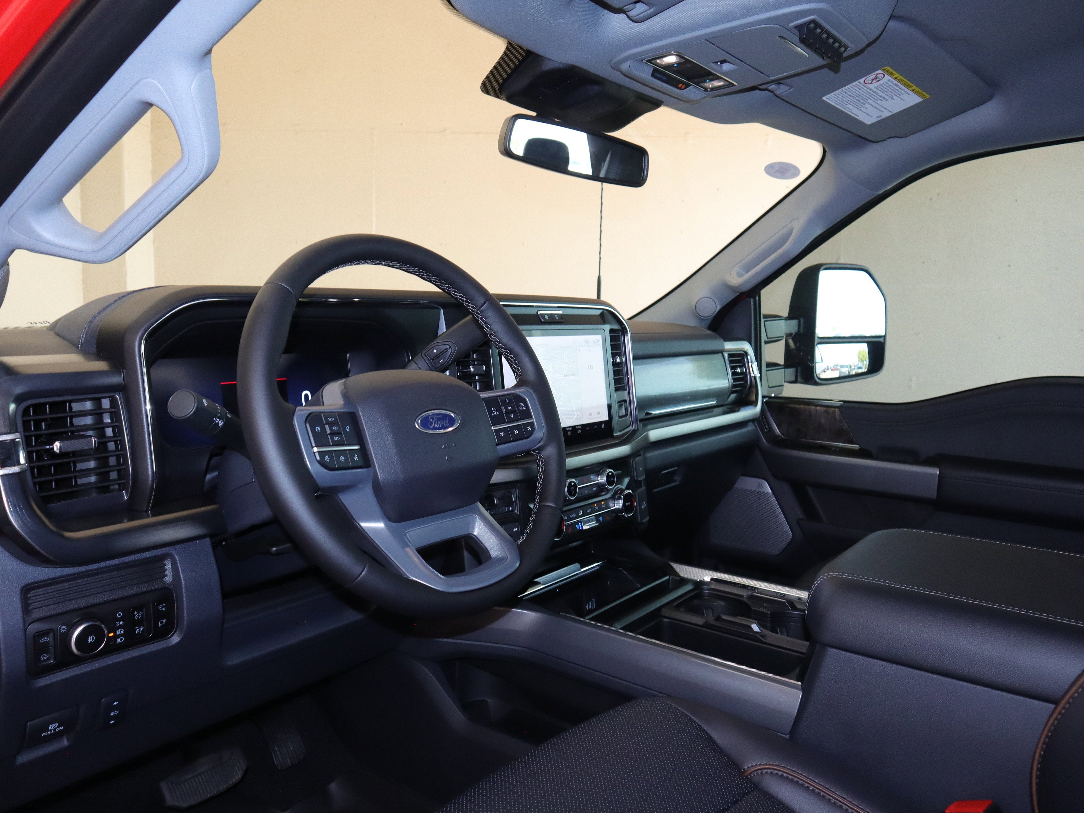 2025 Ford F-350SD Lariat