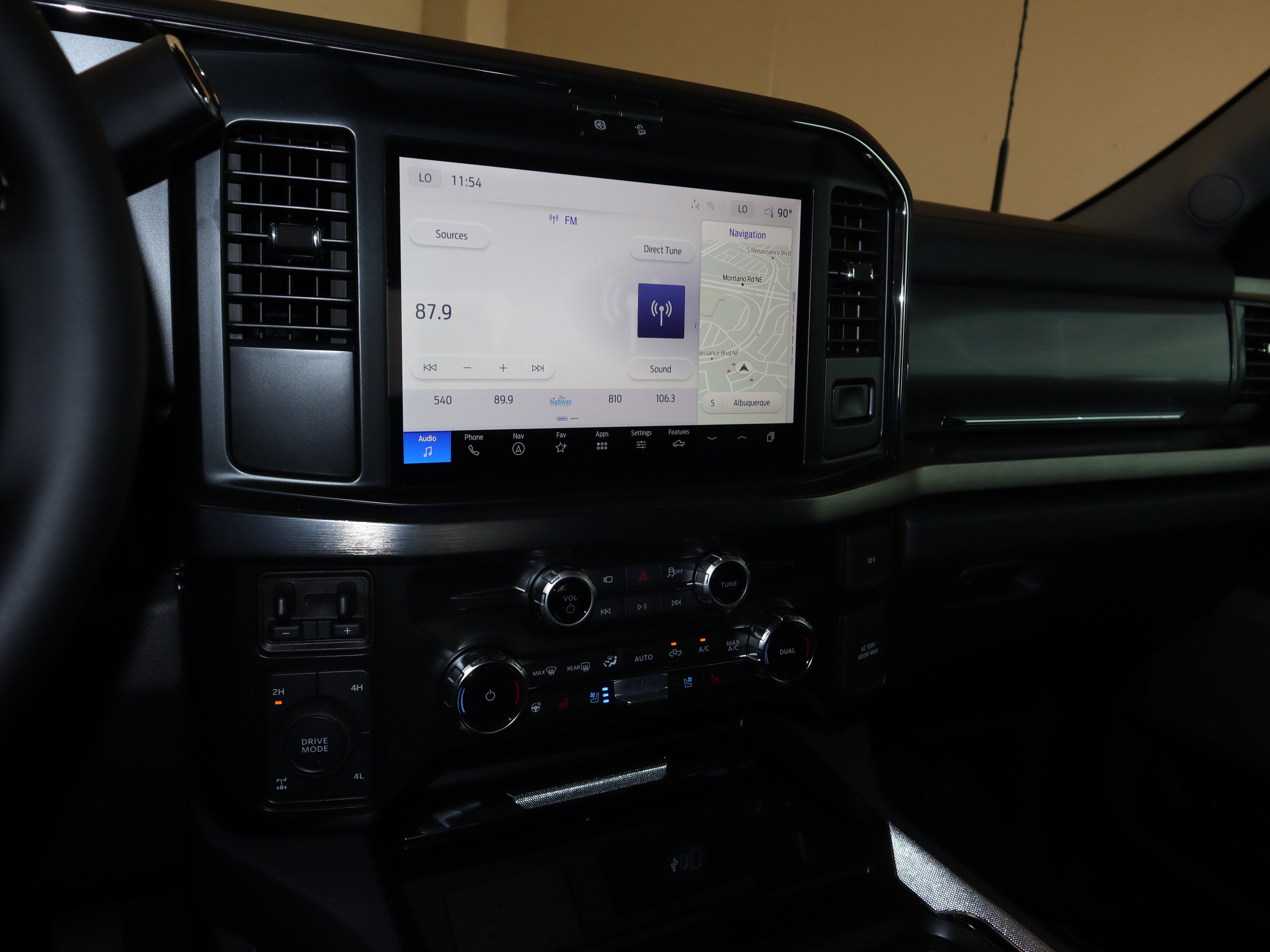 2025 Ford F-350SD Lariat