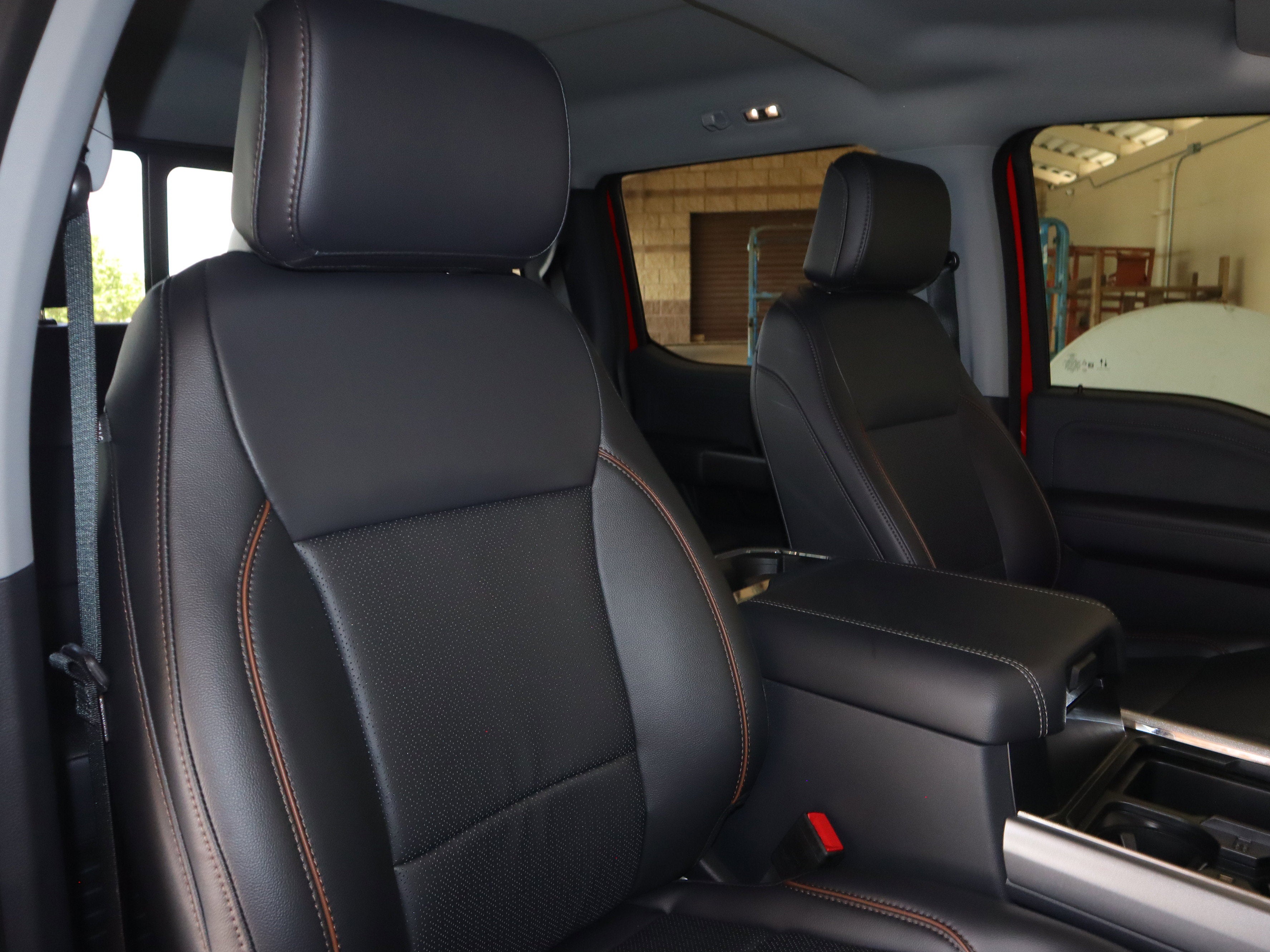 2025 Ford F-350SD Lariat