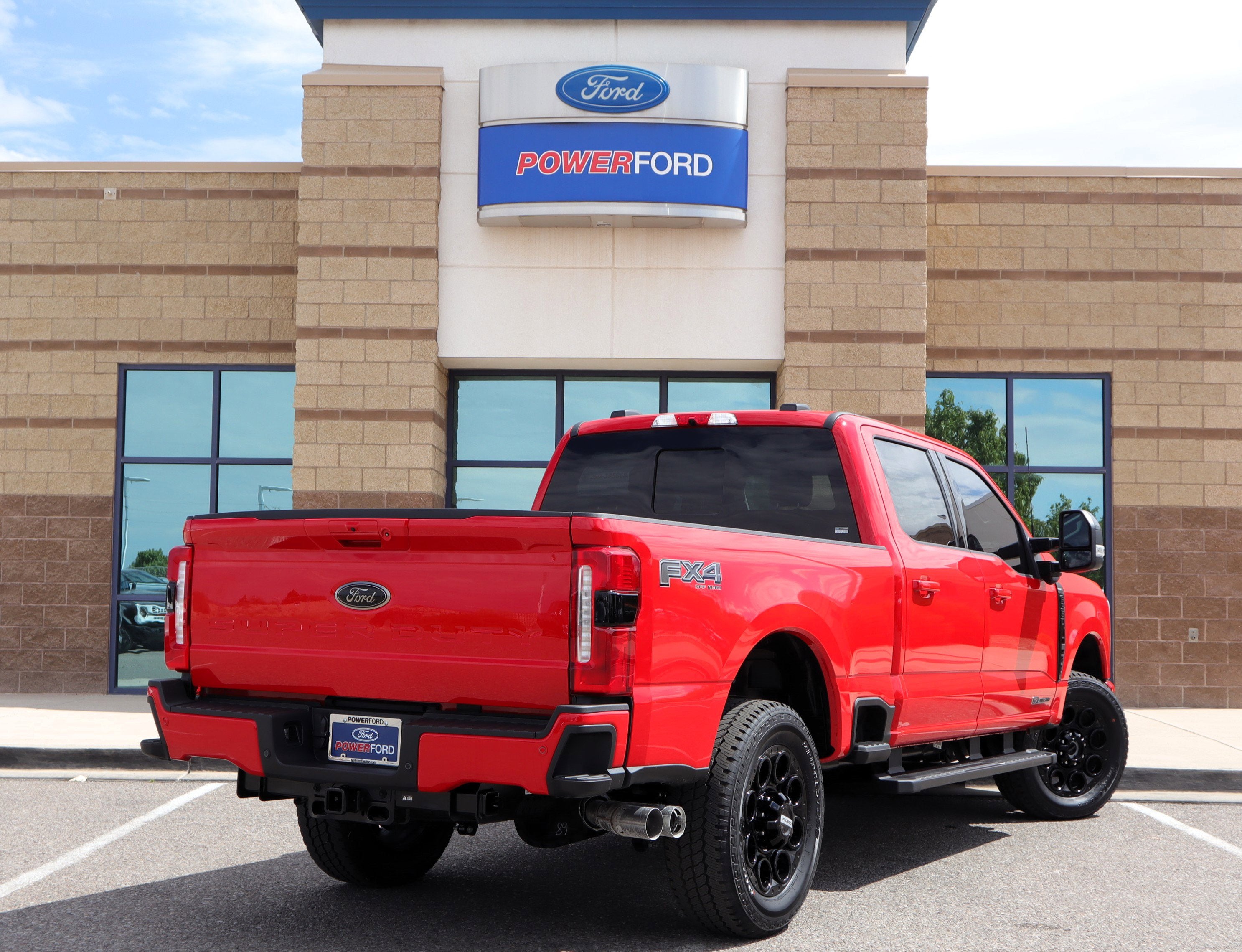 2025 Ford F-350SD Lariat