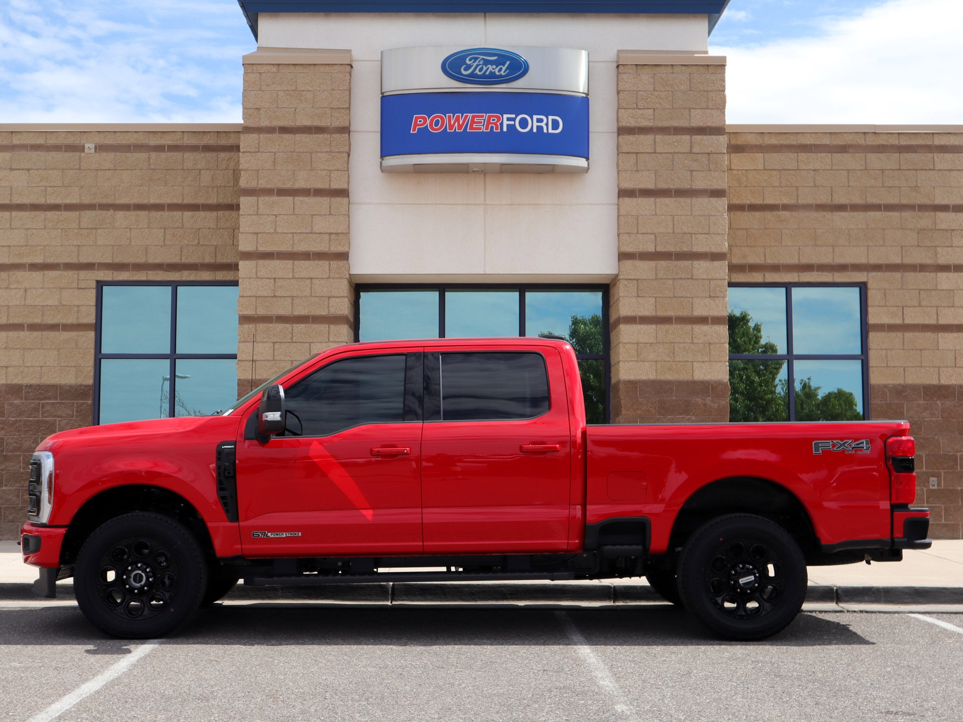 2025 Ford F-350SD Lariat