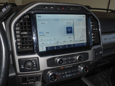 2022 Ford F-350SD Lariat