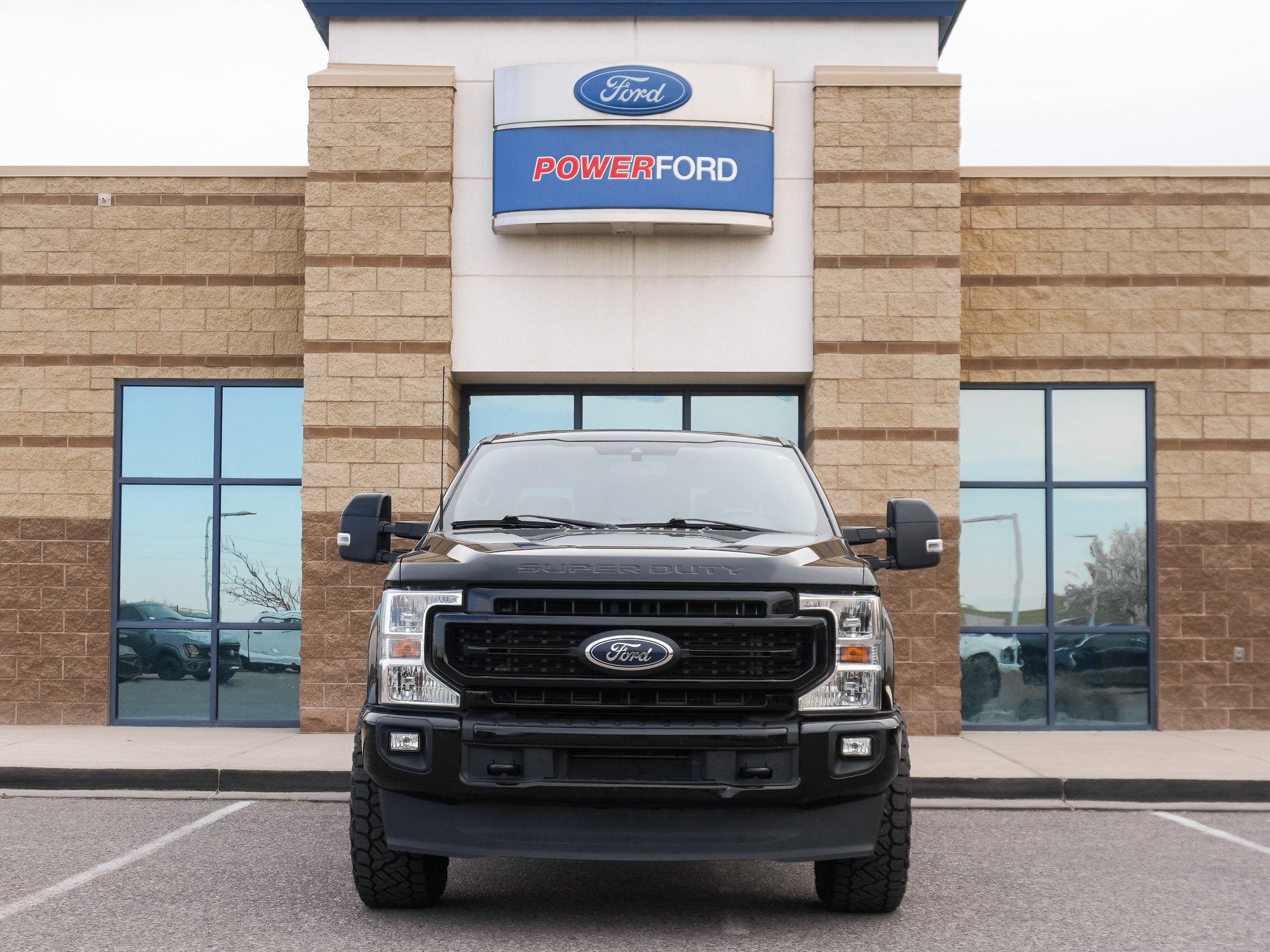 2022 Ford F-350SD Lariat